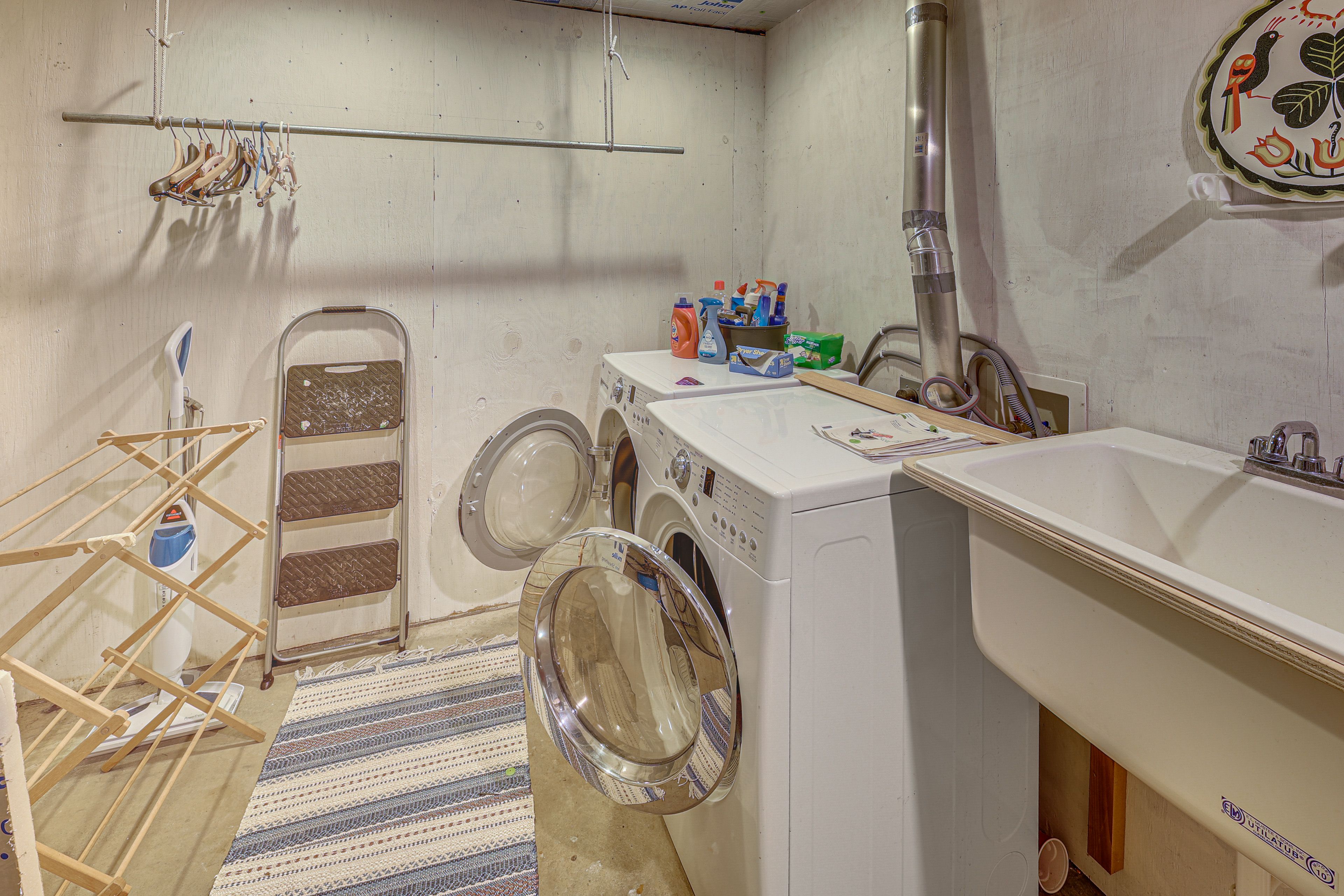 Washer & Dryer
