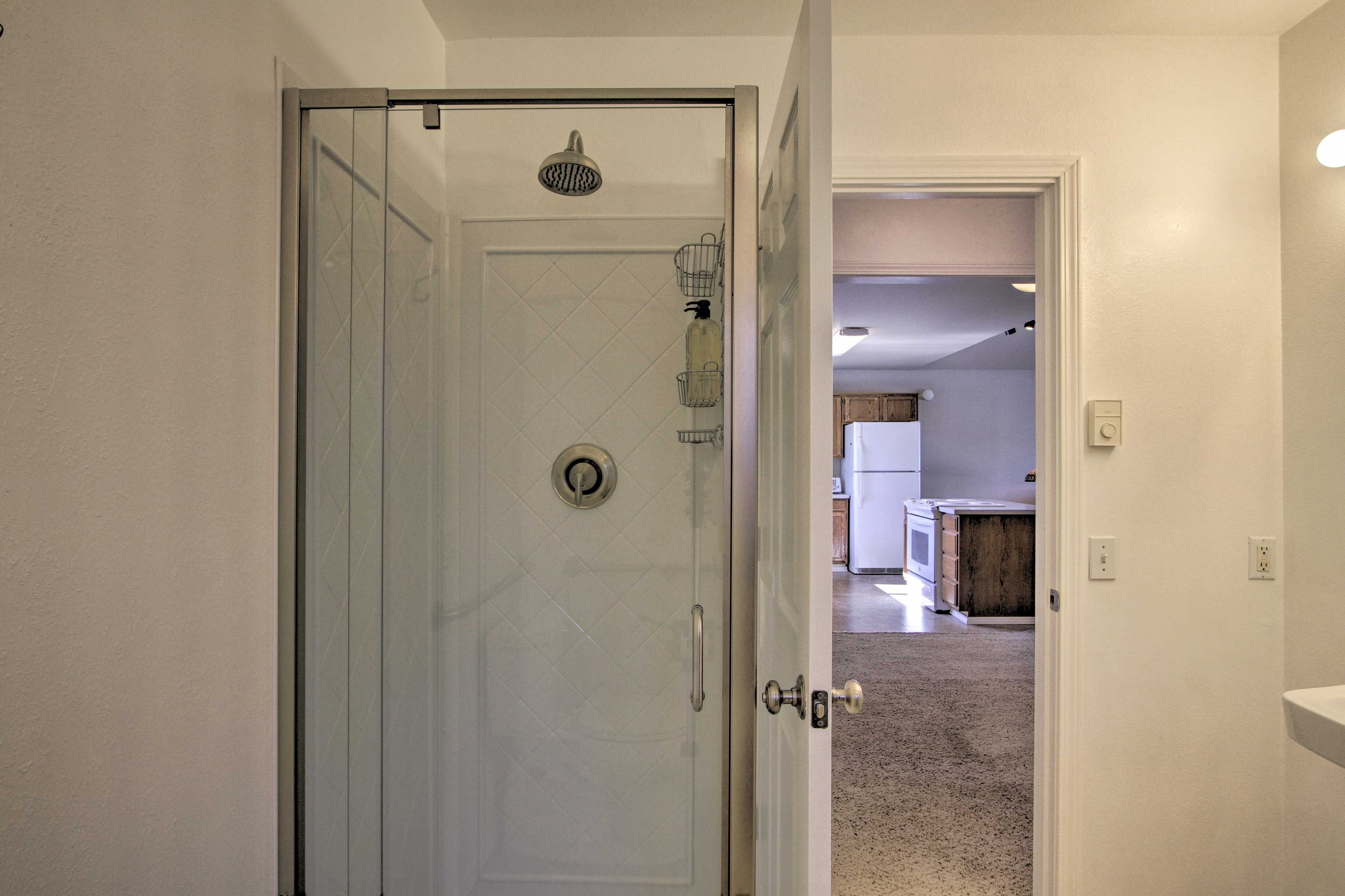 Full Bathroom | Walk-In Shower