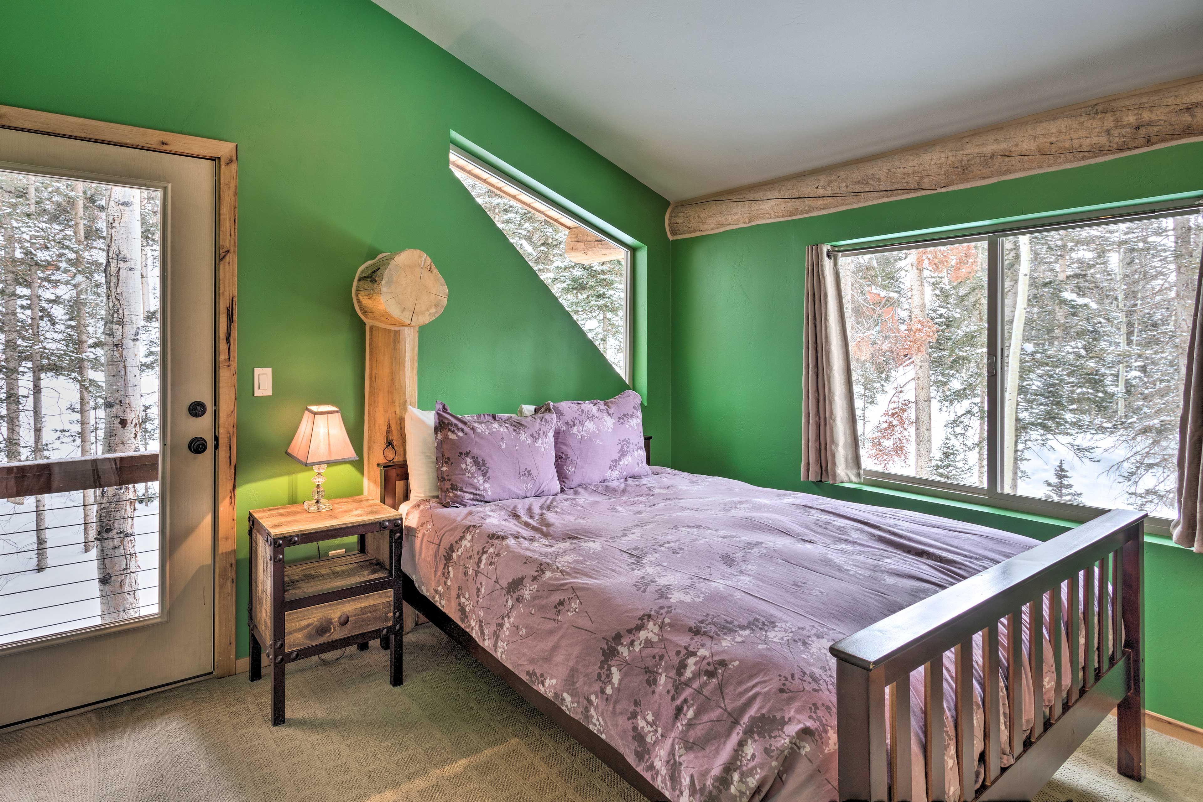 Bedroom 3 | Queen Bed | 2nd Floor