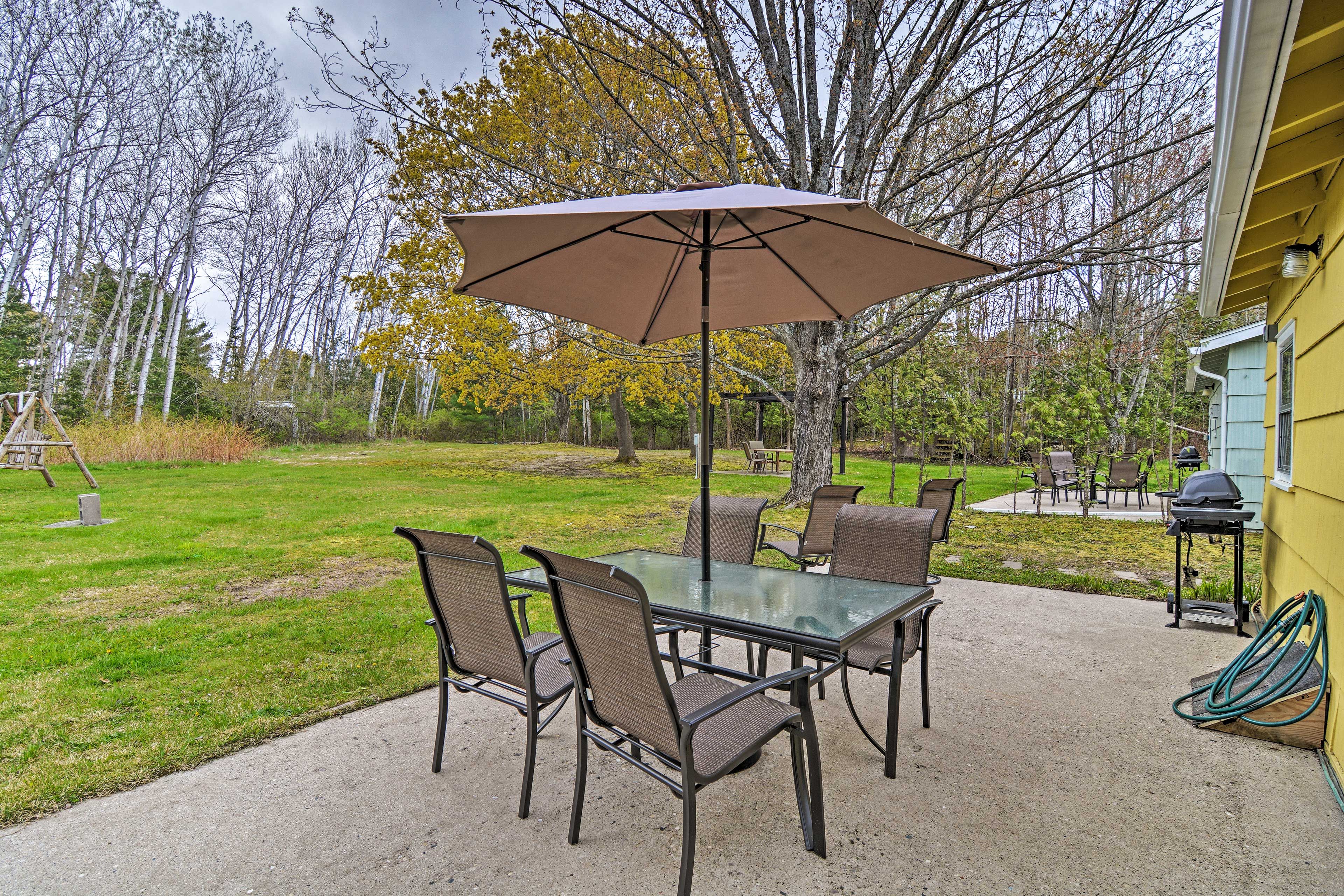 Charlevoix Vacation Rental | 2BR | 1BA | 420 Sq Ft | Step-Free Access