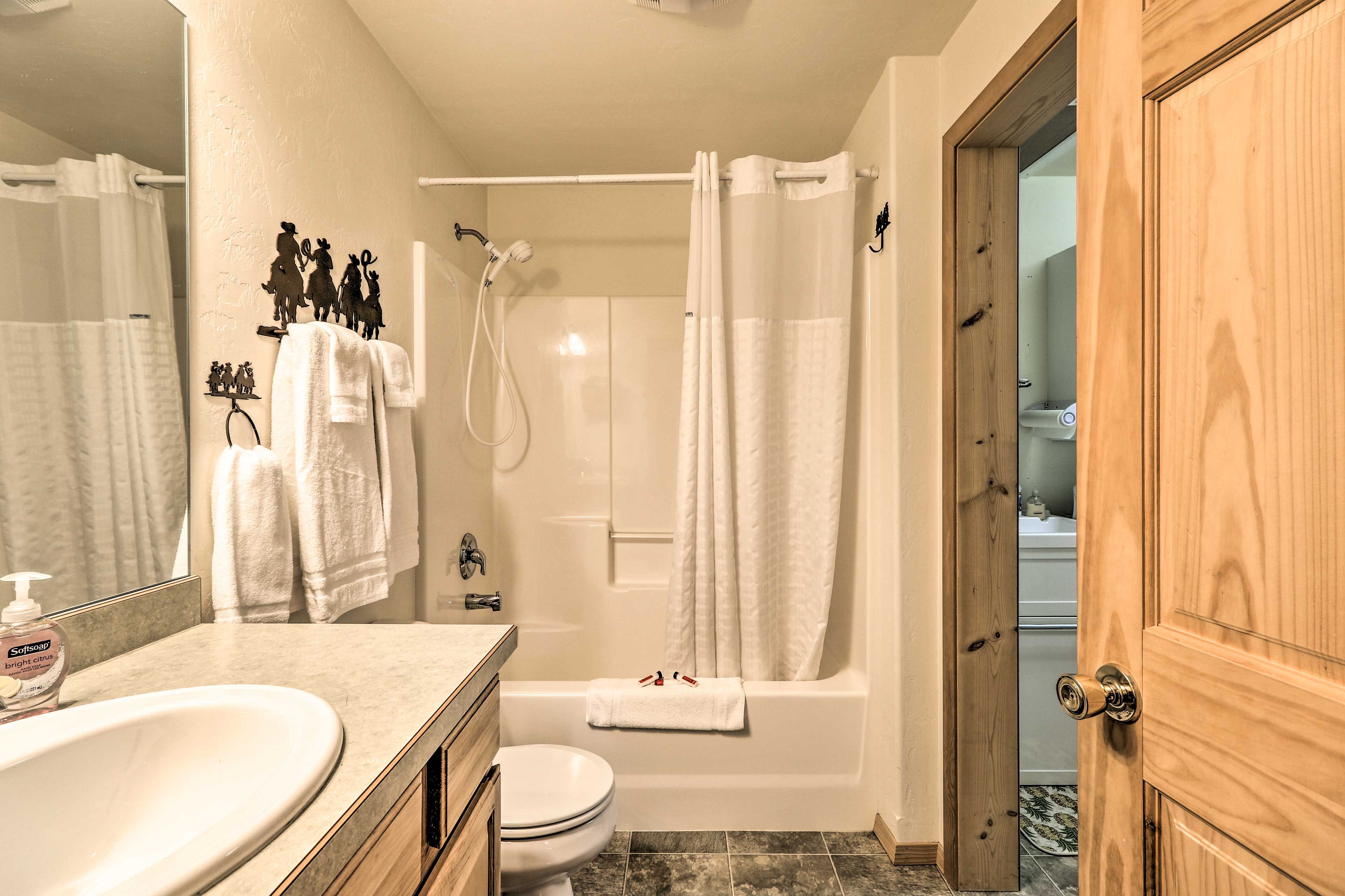Full Bathroom