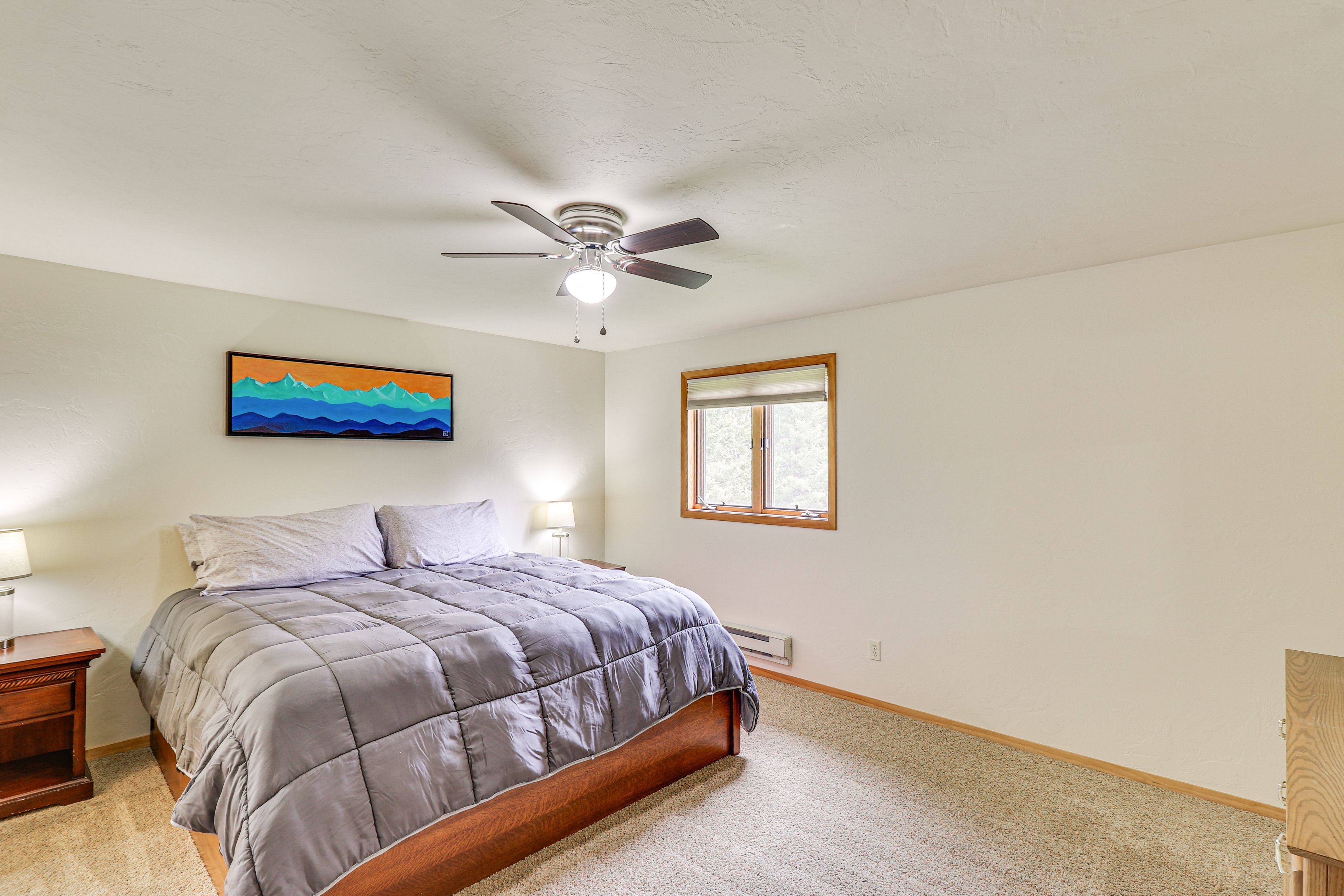 Bedroom 1 | King Bed