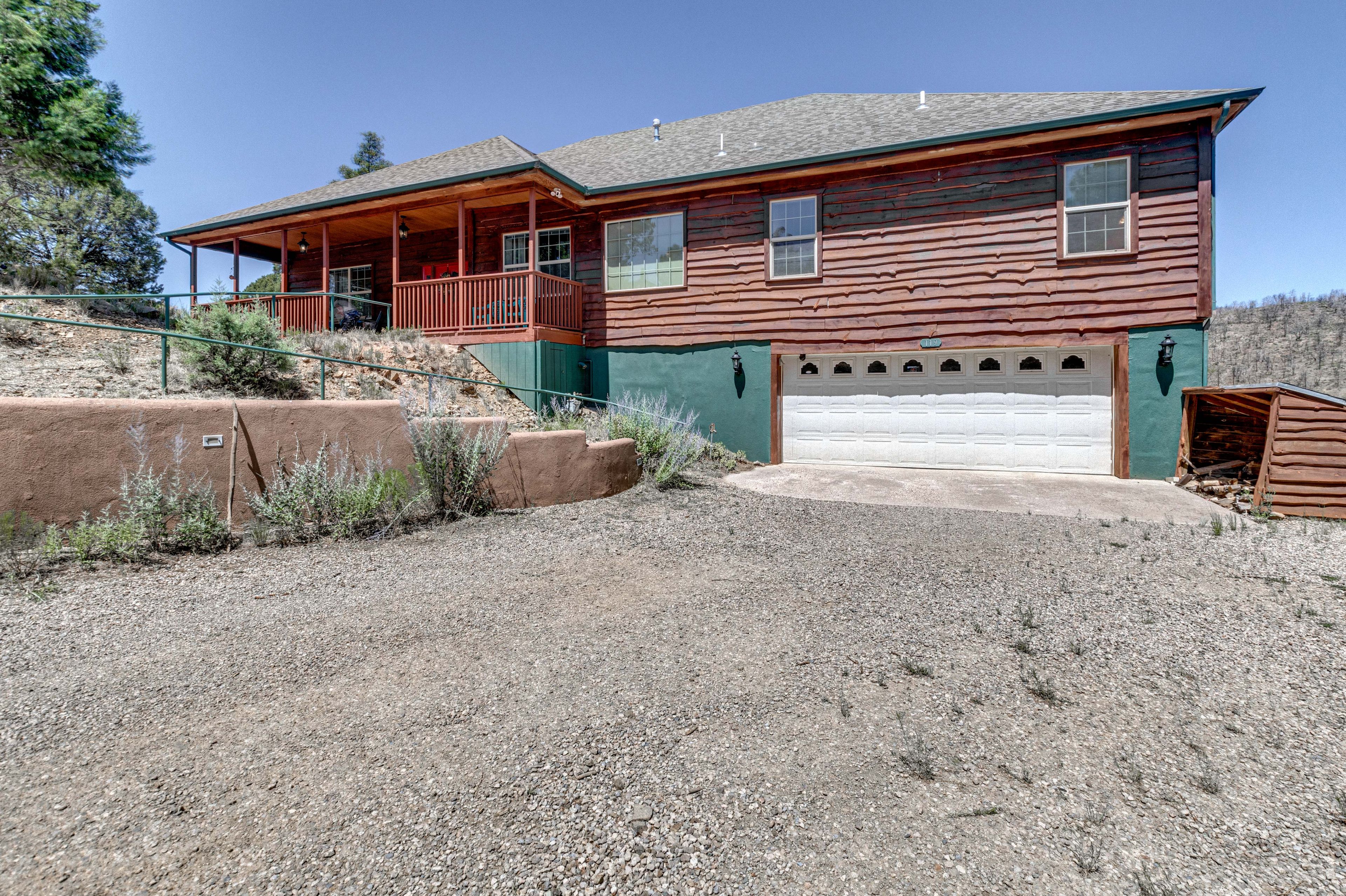 Parking | Garage (1 Vehicle) | Driveway (3 Vehicles)