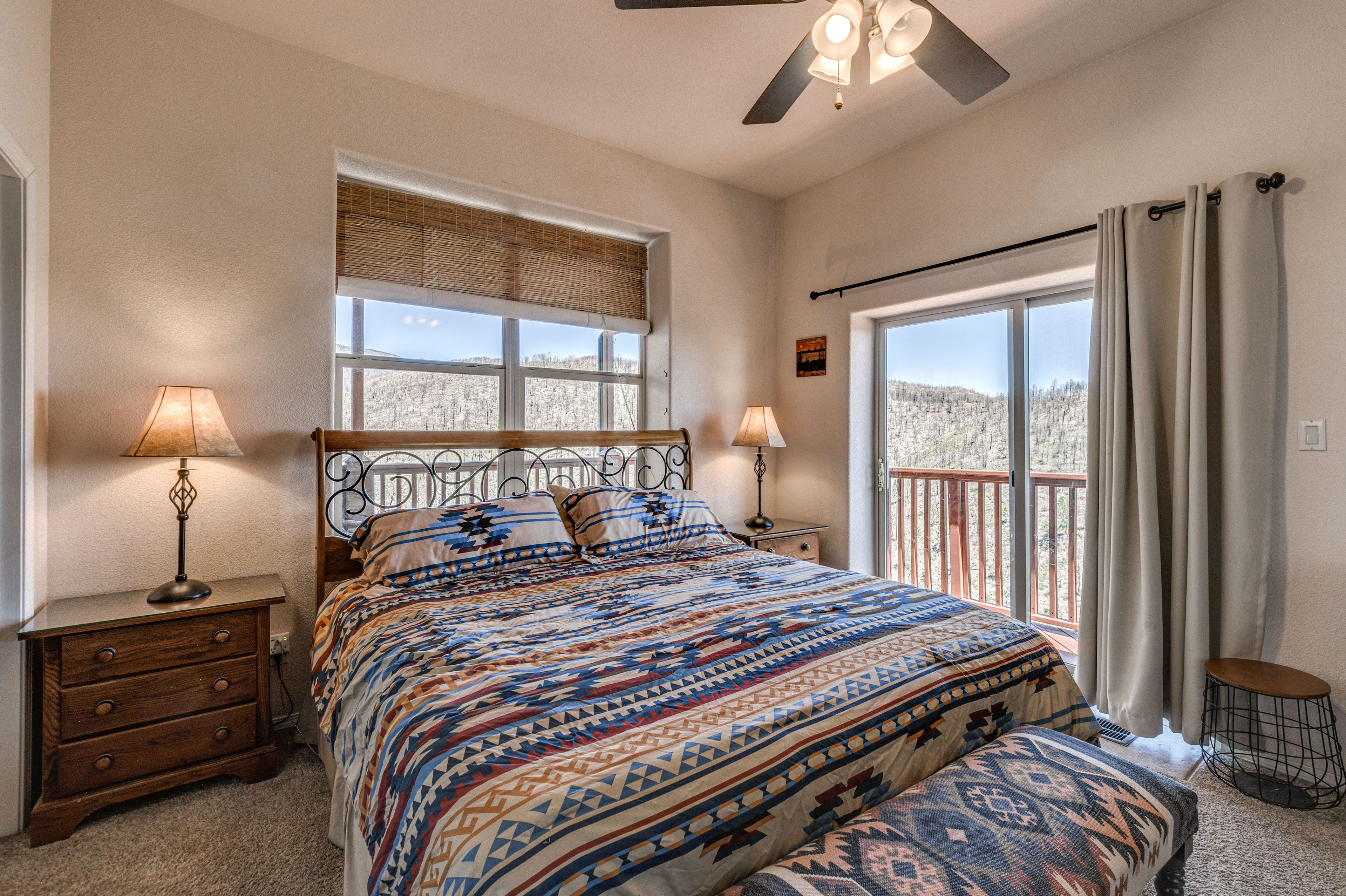 Bedroom 1 | King Bed