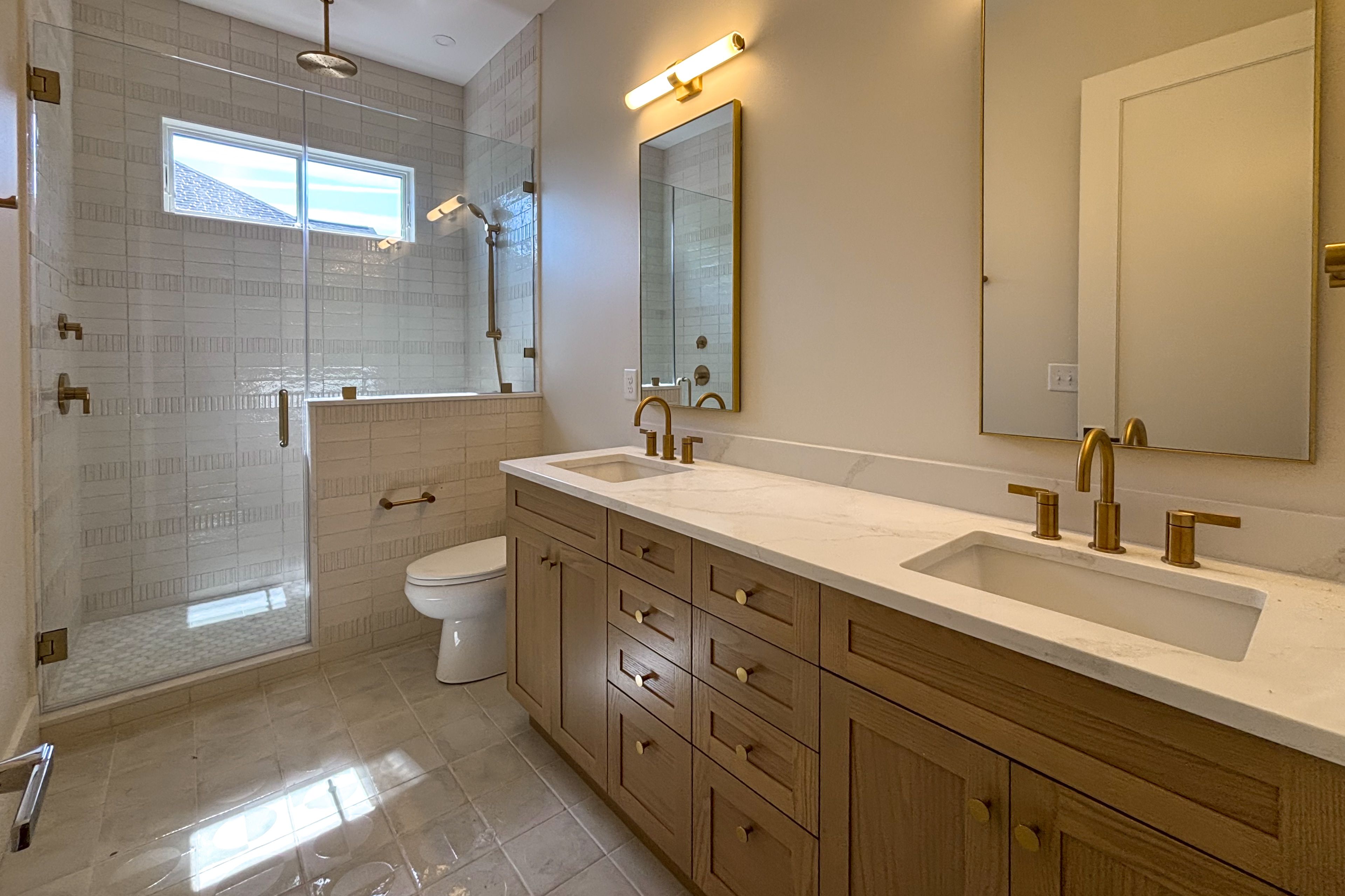 New Build | Full Bathroom