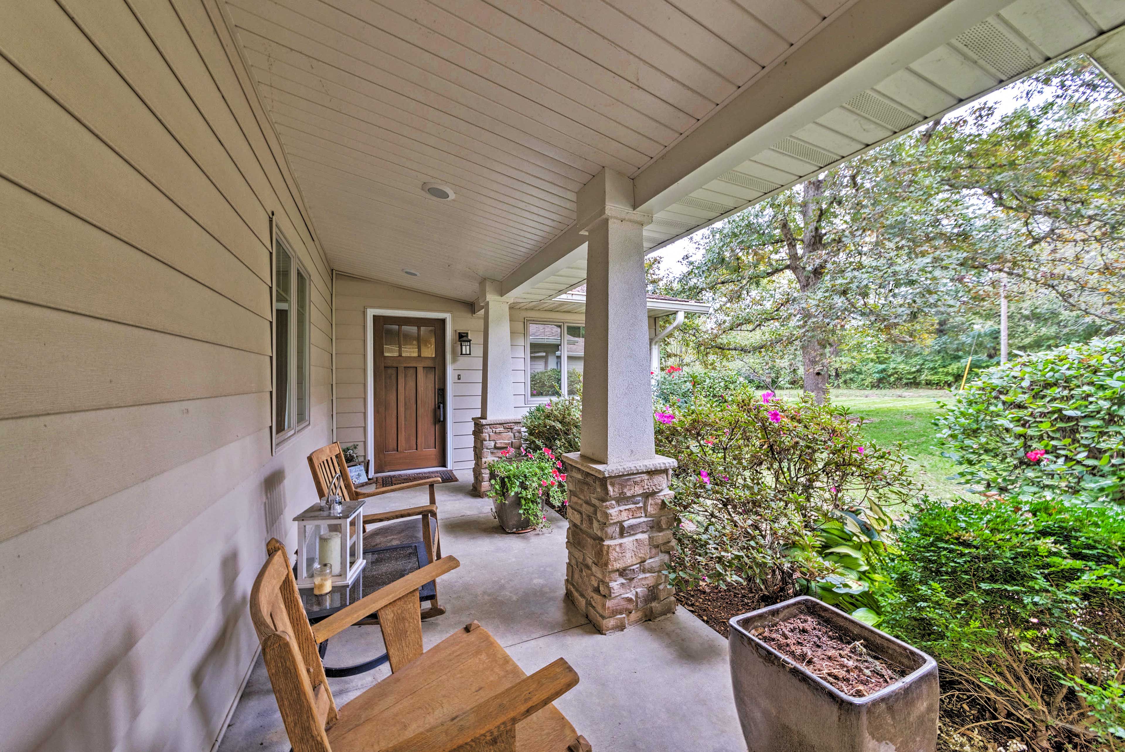 Covered Front Porch