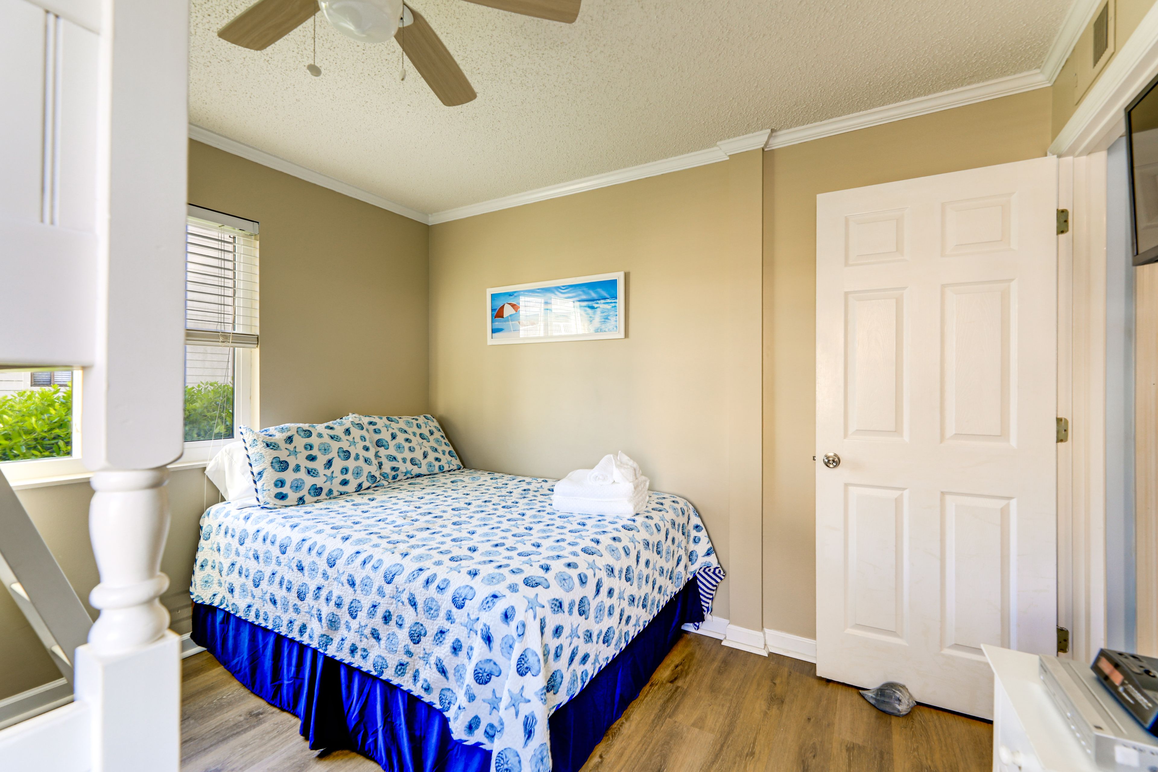 Bedroom 2 | Full Bed | Twin Bunk Bed