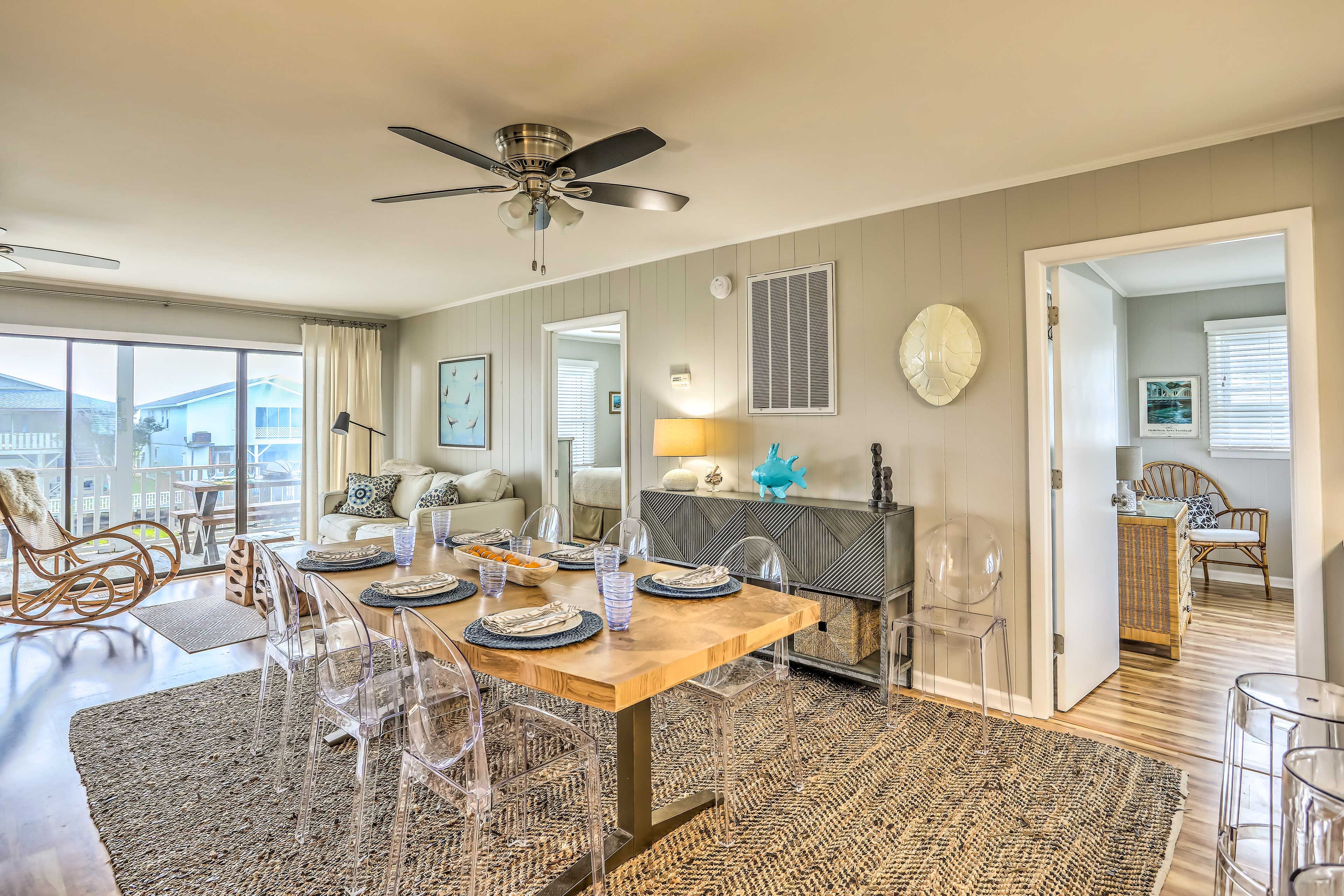 Dining Space | Dishware/Flatware | 1st Floor