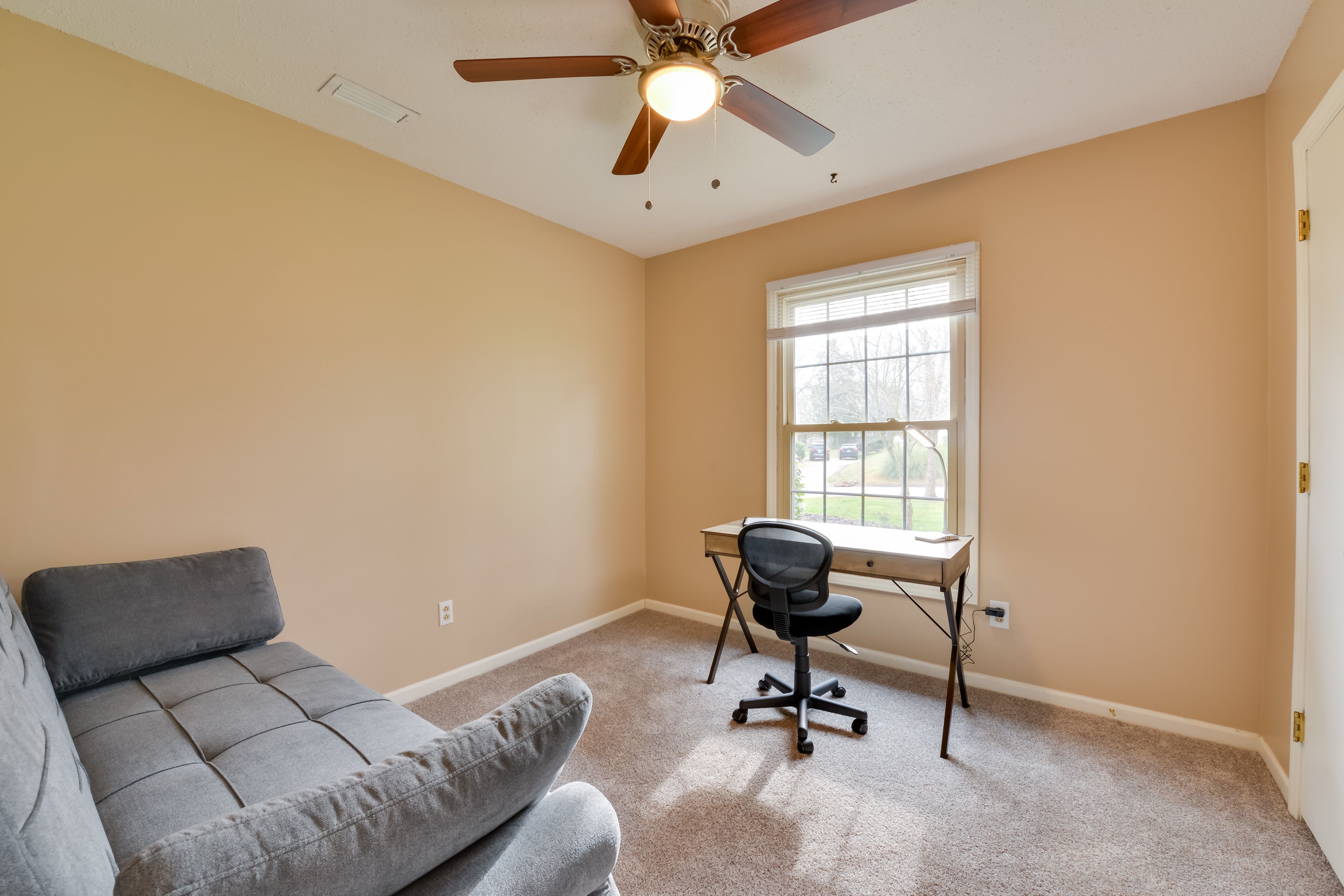 Bedroom 3 (Office) | Sleeper Sofa | Desk