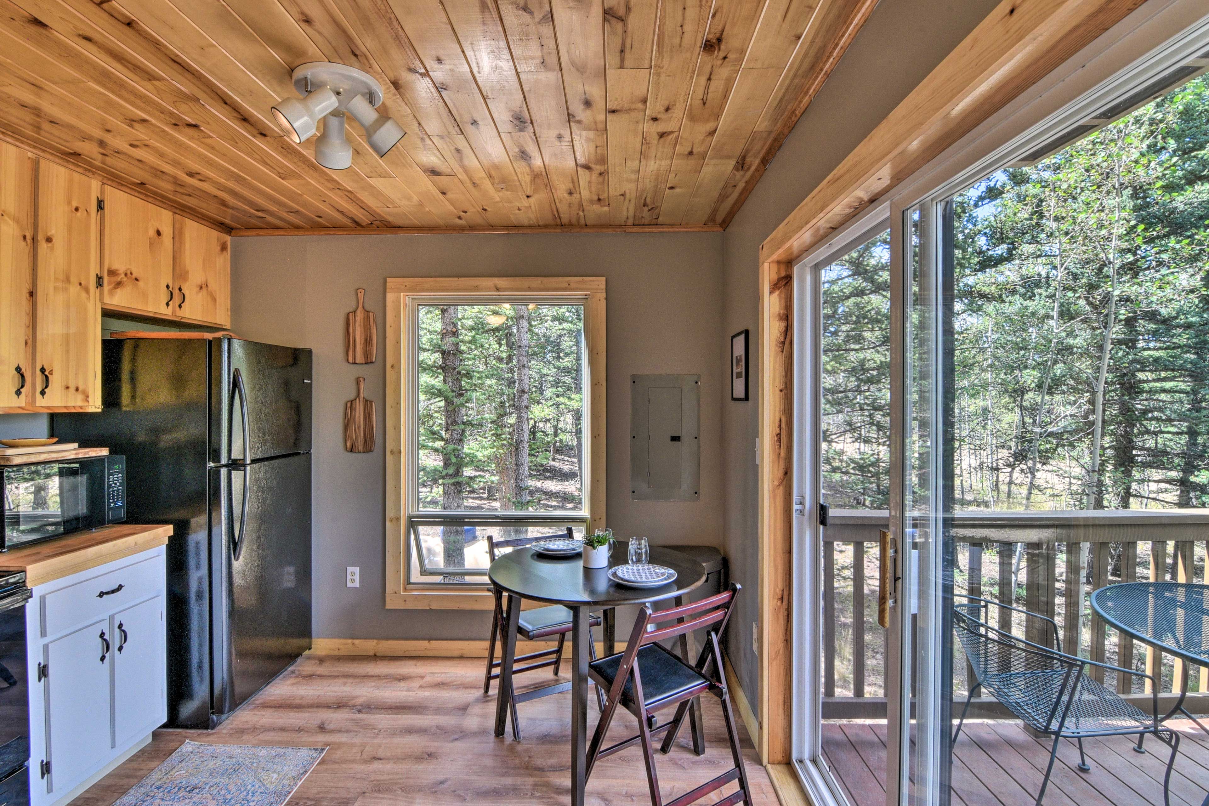 Kitchen | Coffee Maker | Toaster