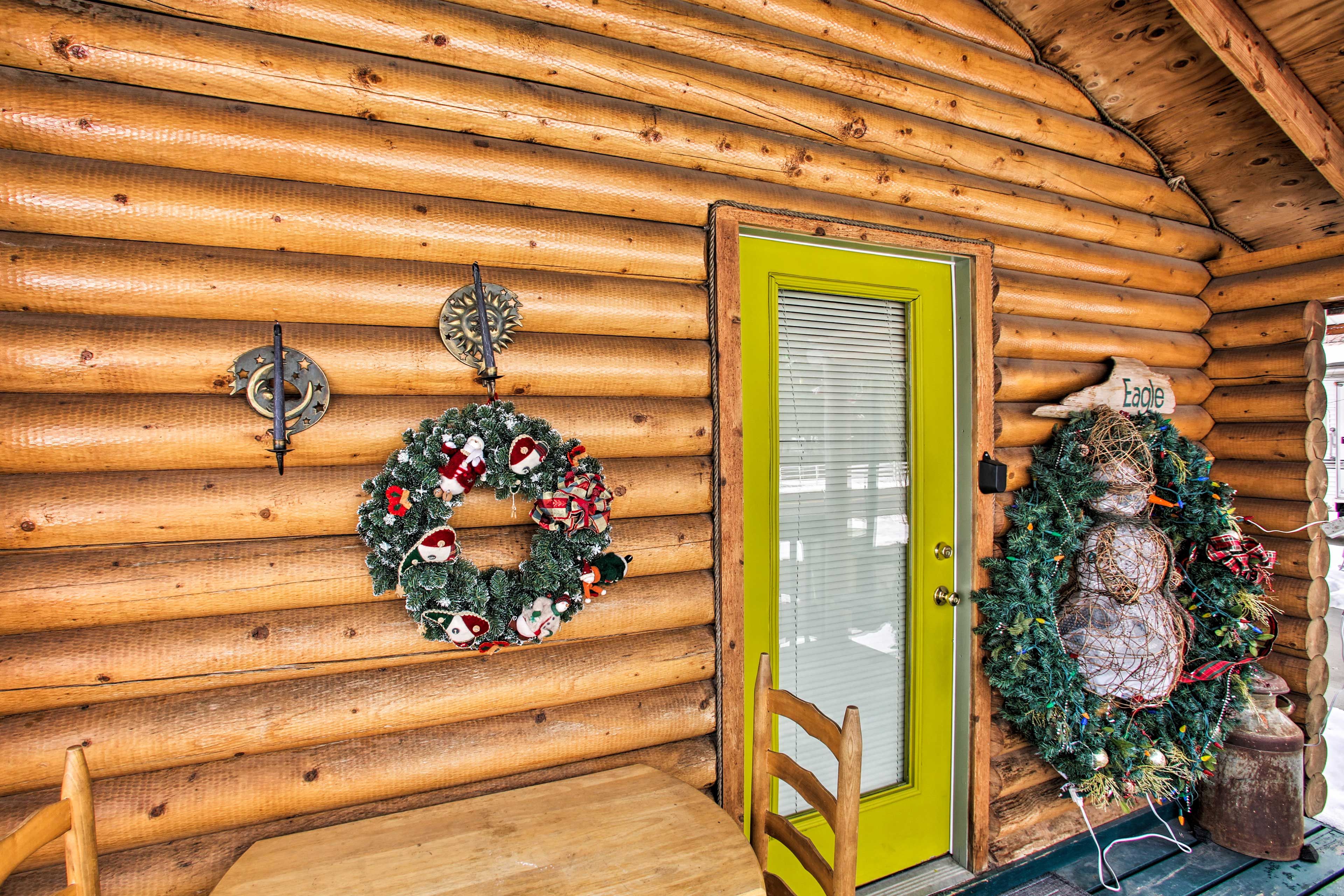 Entryway | Gas Grill