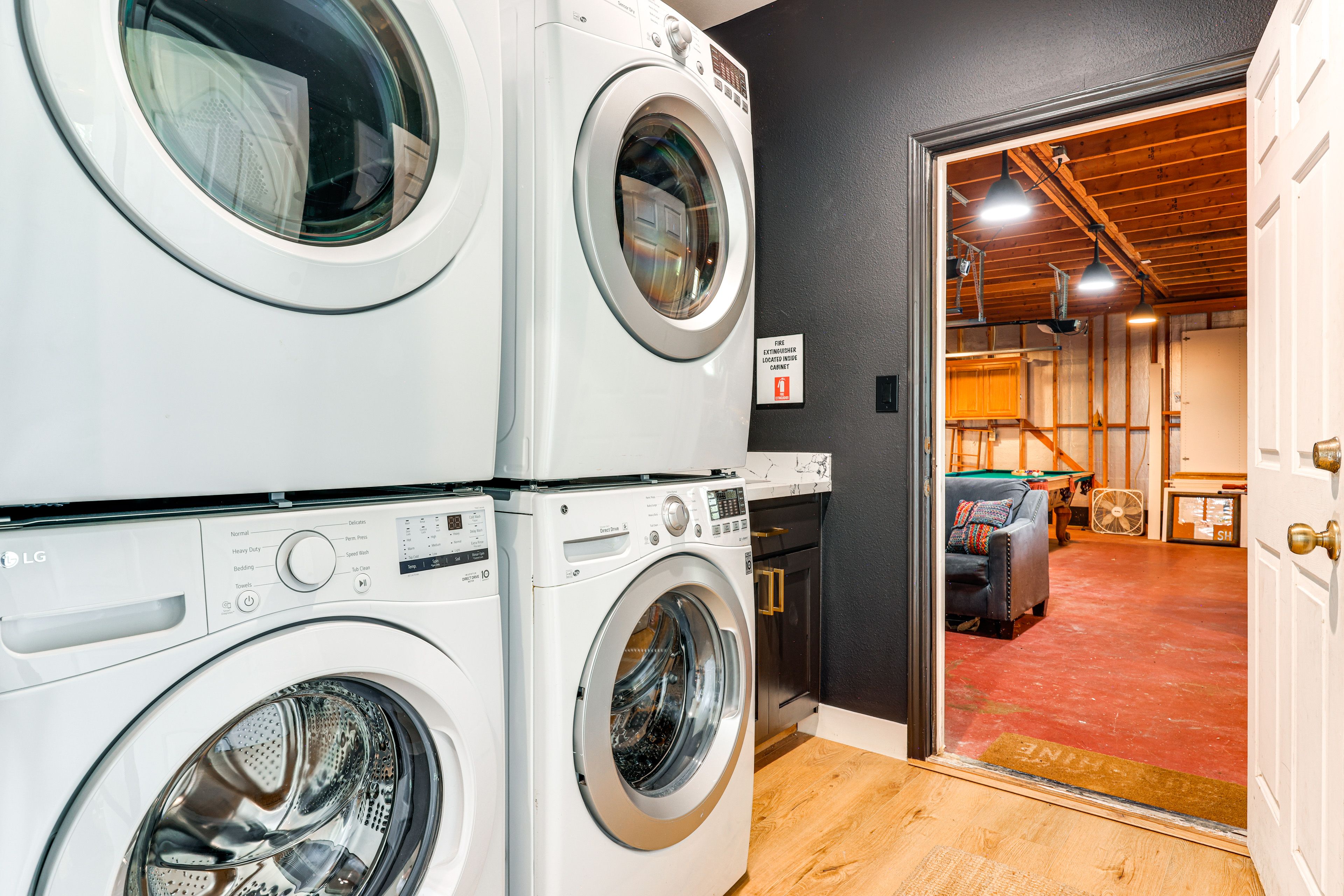 Washer & Dryer
