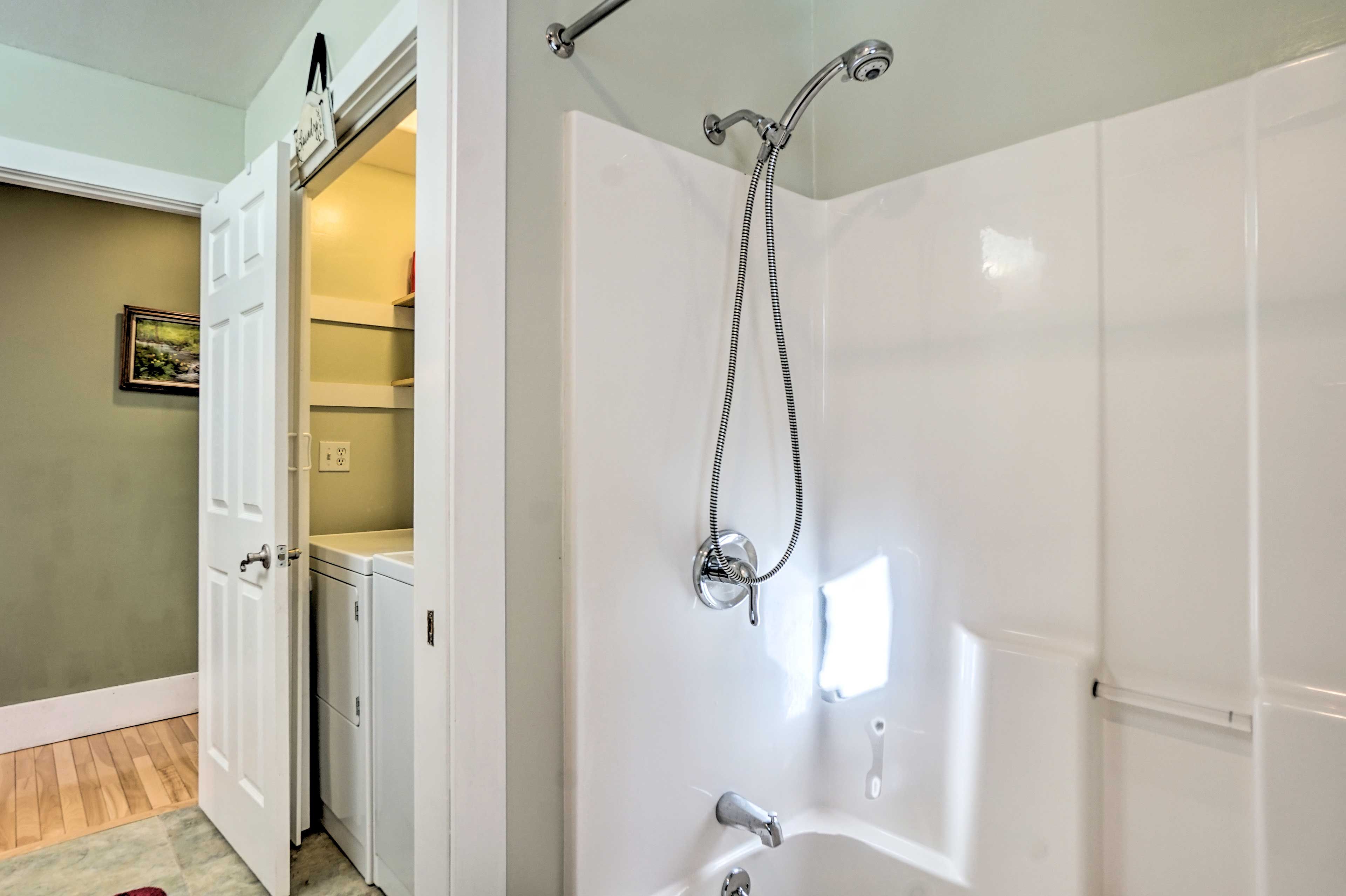 Bathroom | Washer/Dryer