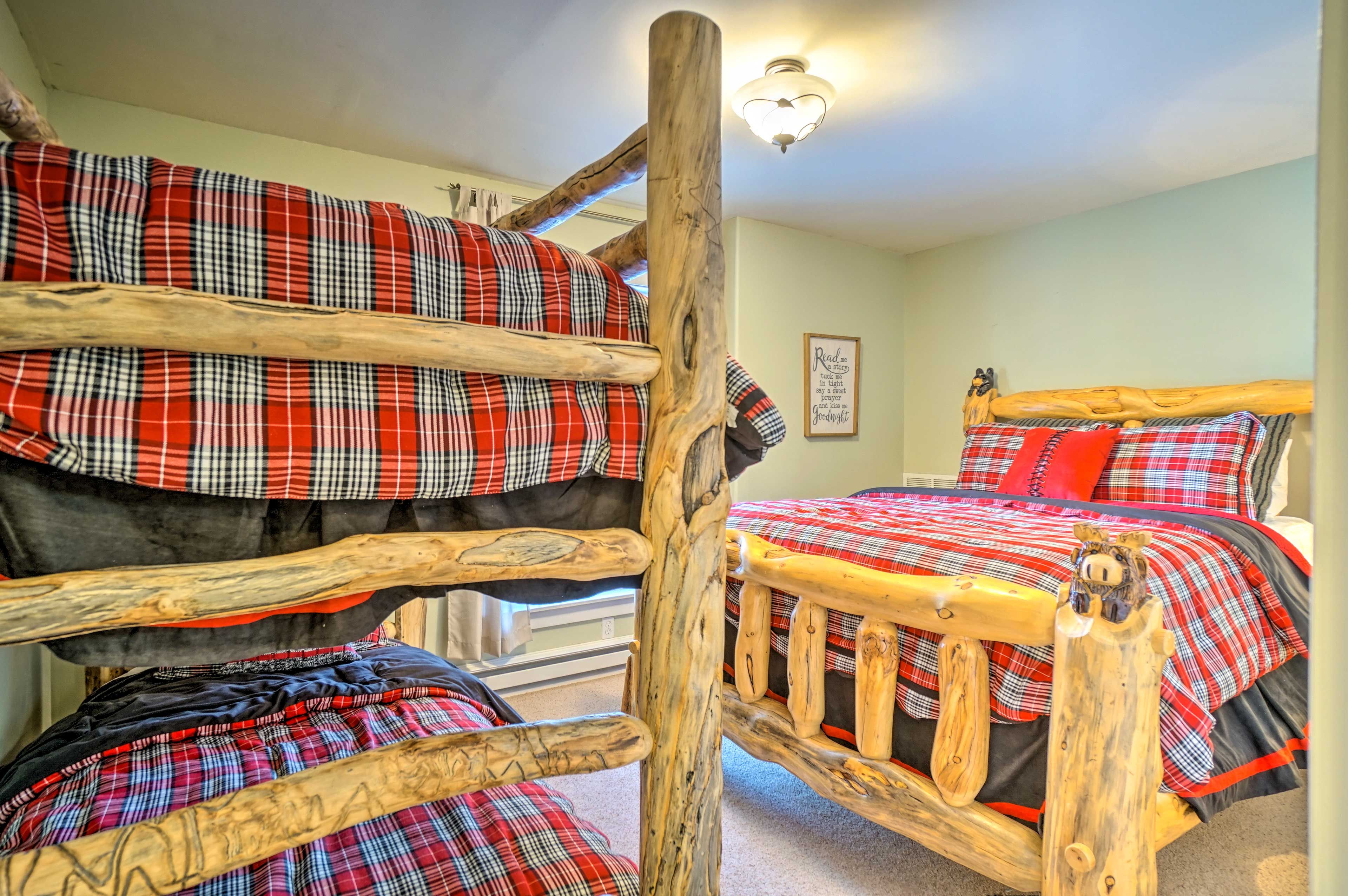 Bedroom 4 | Queen Bed | Twin Bunk Bed | Basement Level