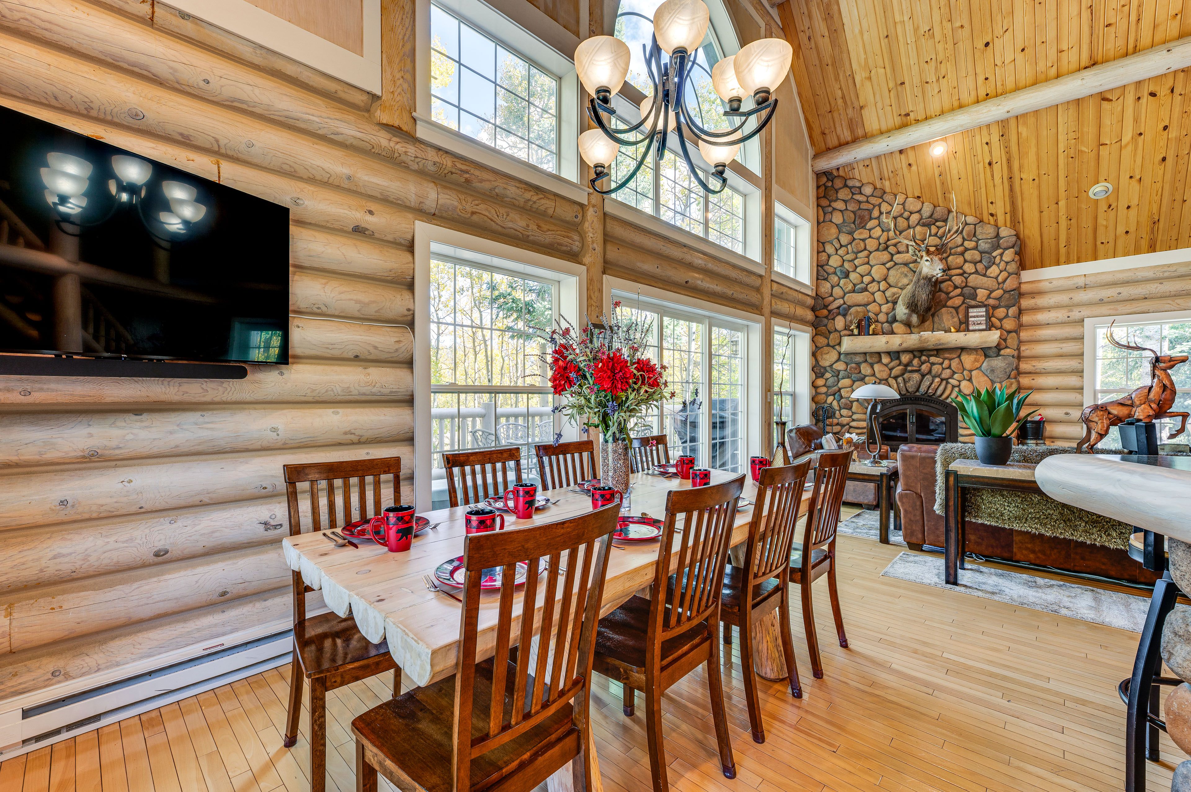 Dining Space | Dishware/Flatware | 1st Floor