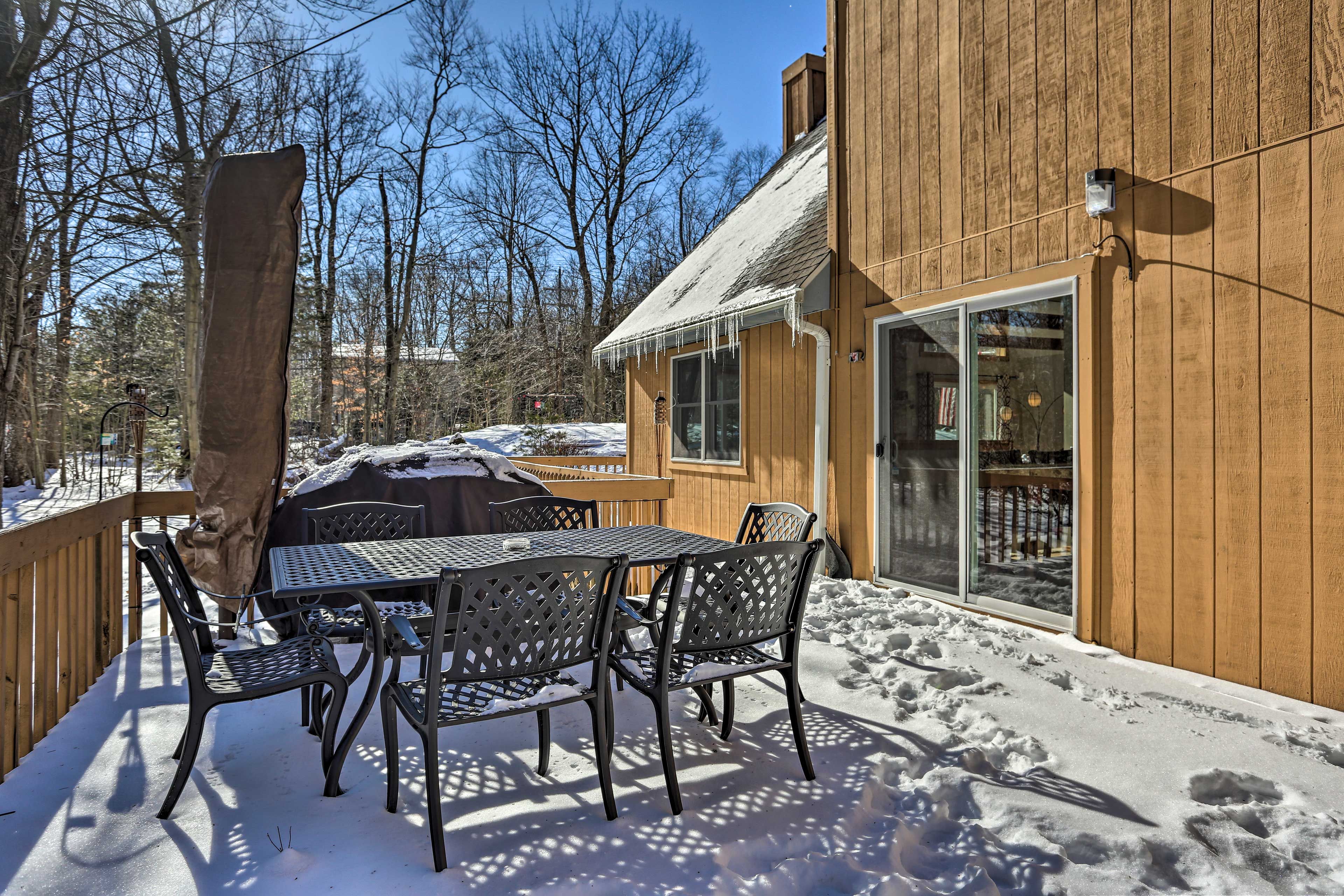 This private cabin provides the perfect dining deck in summer months.