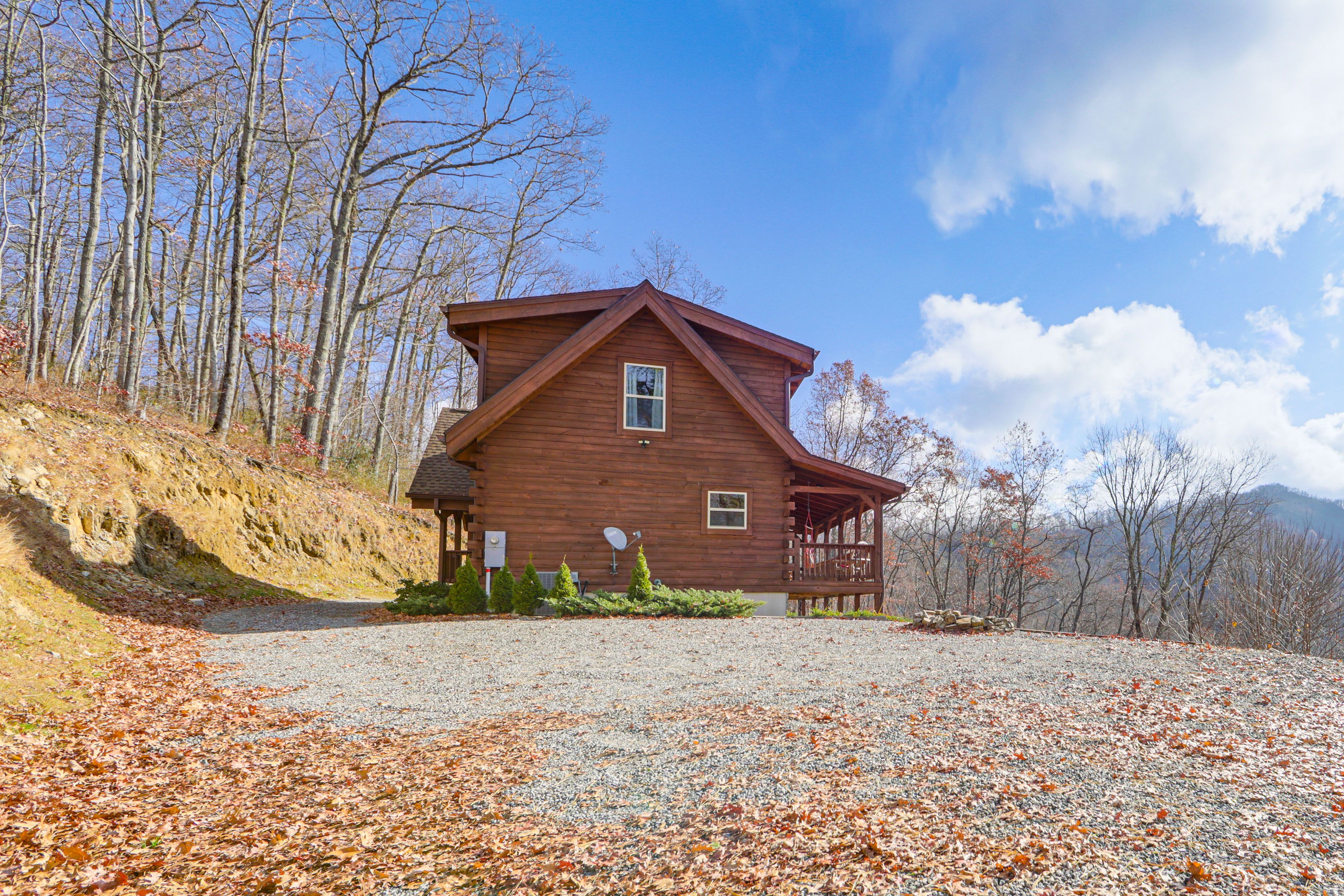 Exterior | Driveway Parking (6 Vehicles)