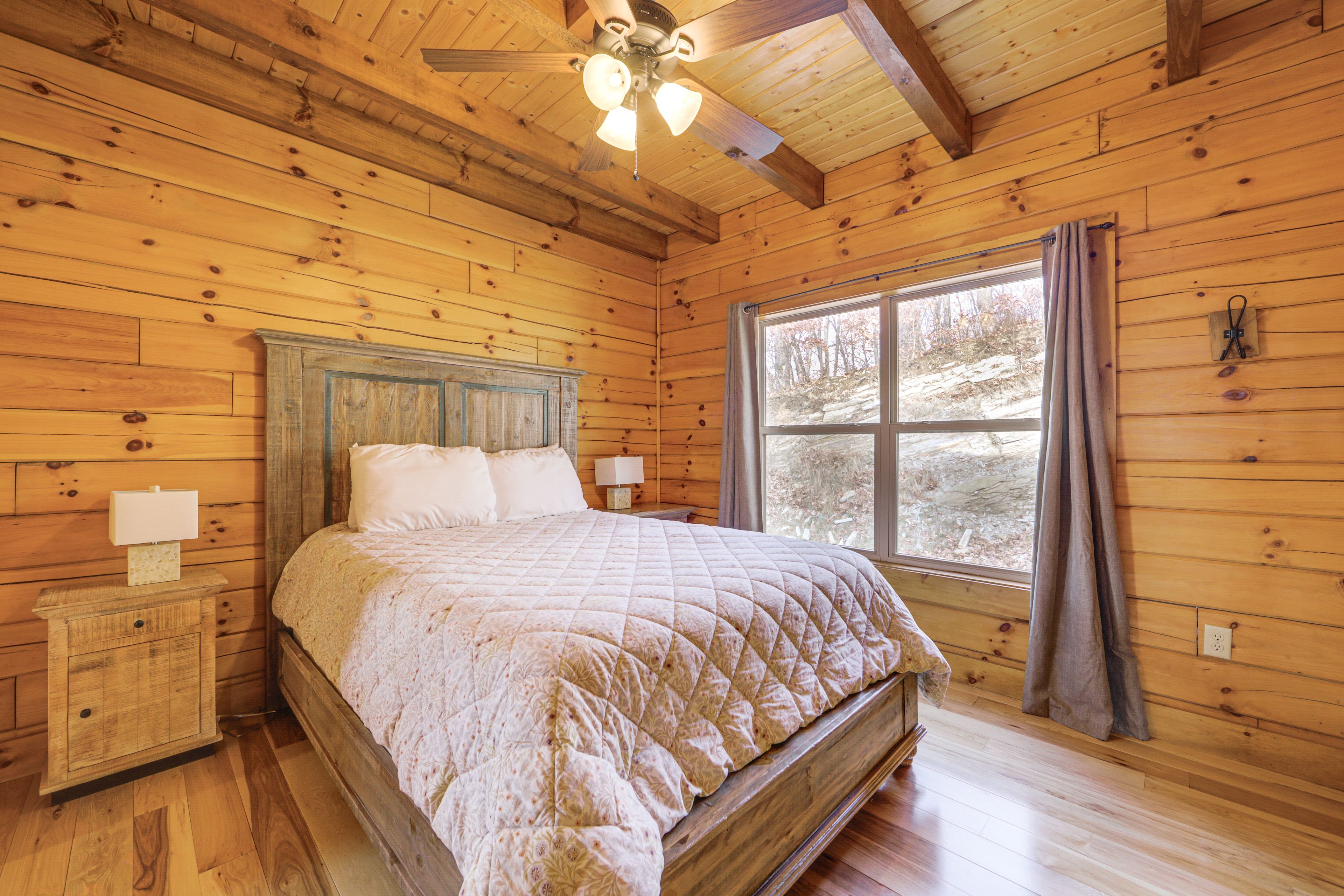 Bedroom 3 | Queen Bed | Main Level