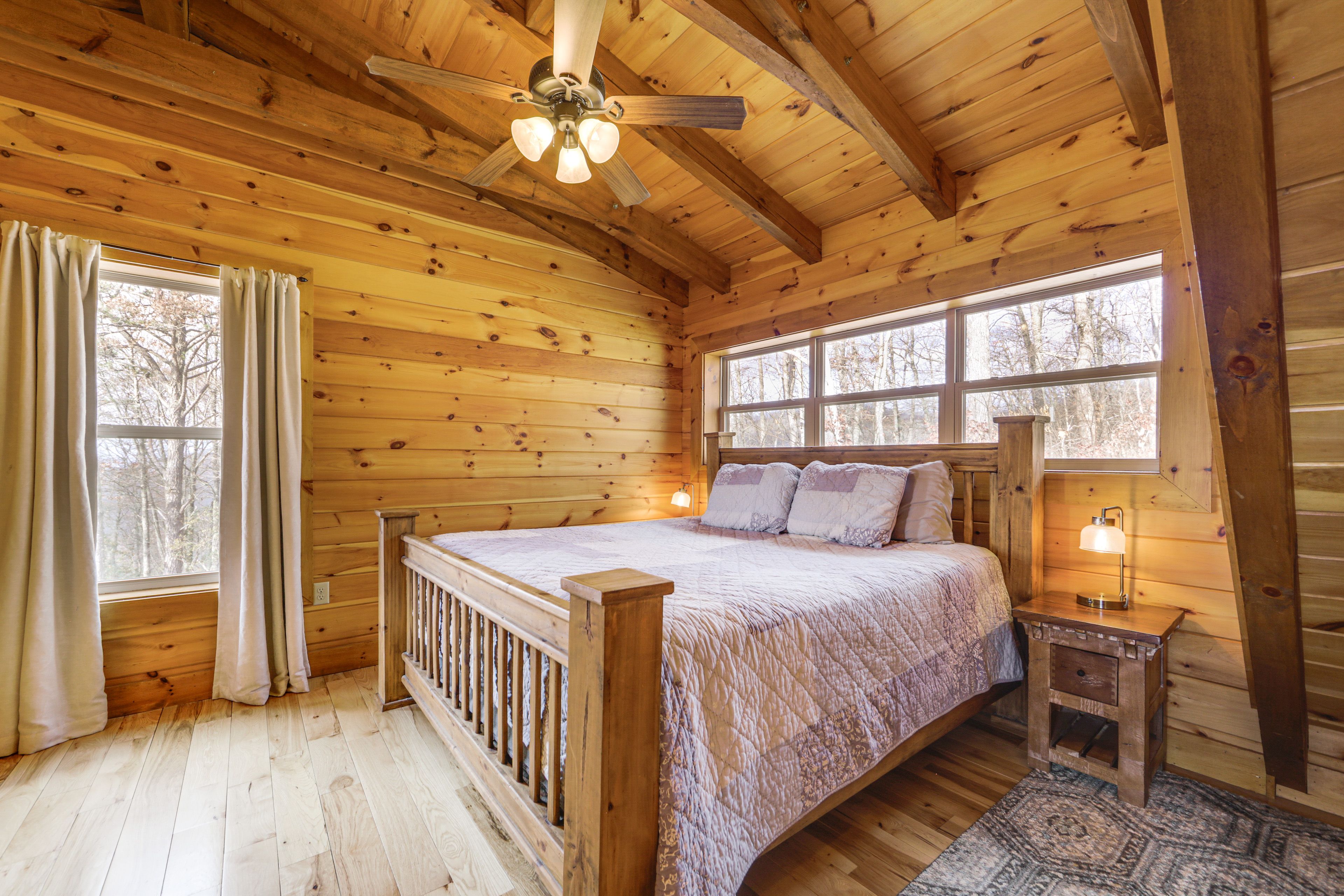 Bedroom 1 | King Bed | 2nd Level