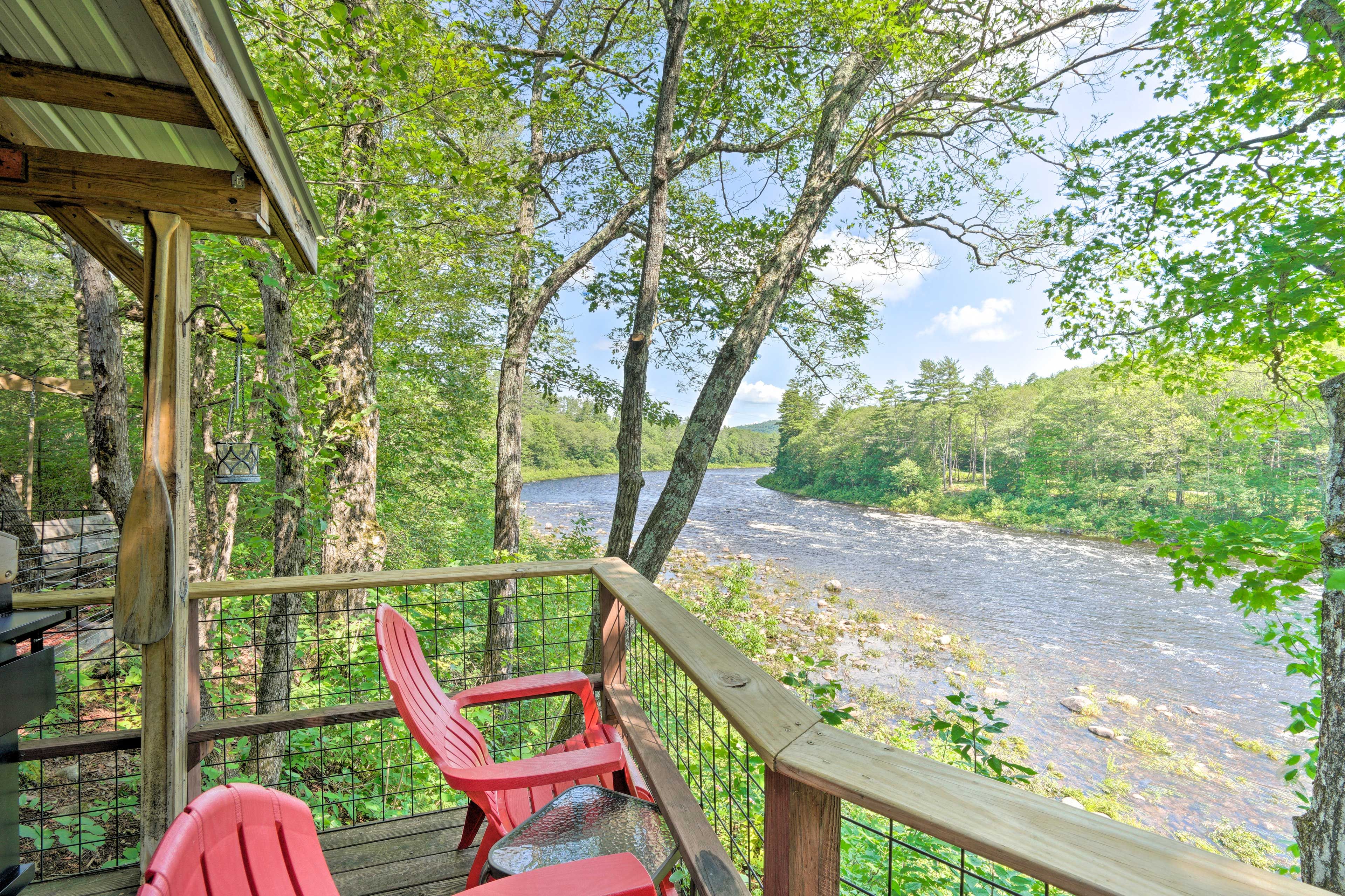 Furnished Deck