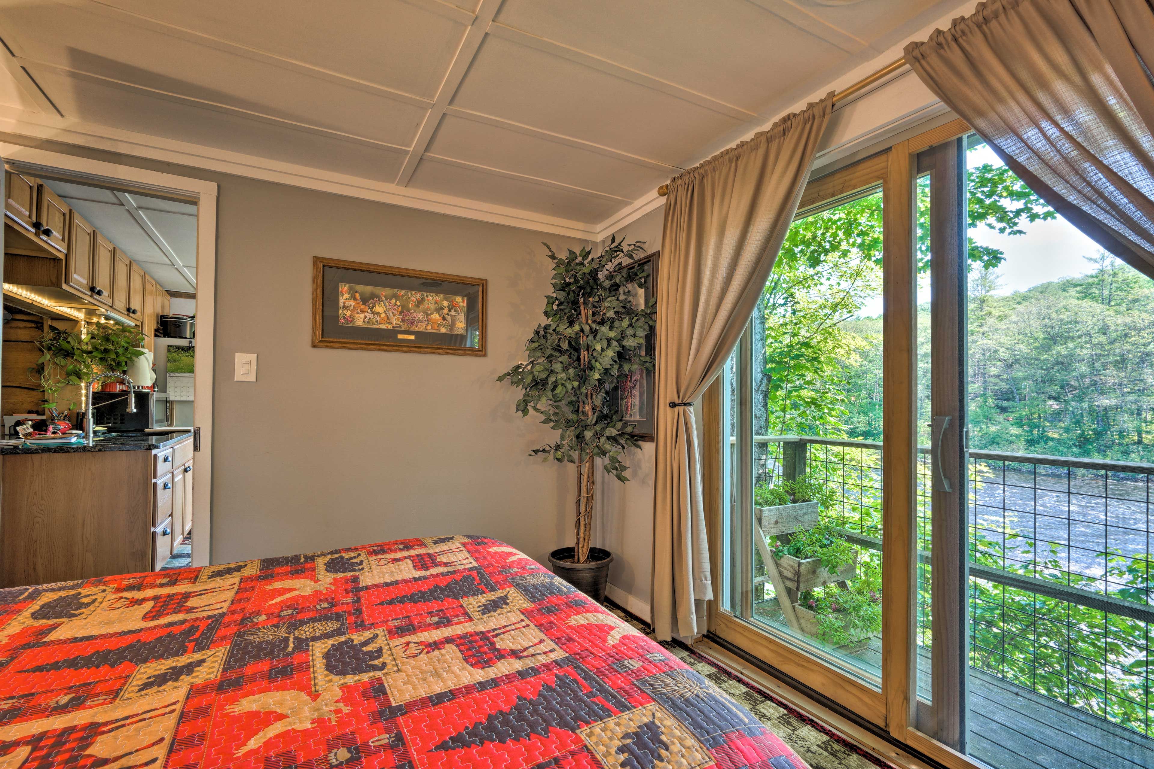Bedroom 1 | Deck Access | Linens Provided
