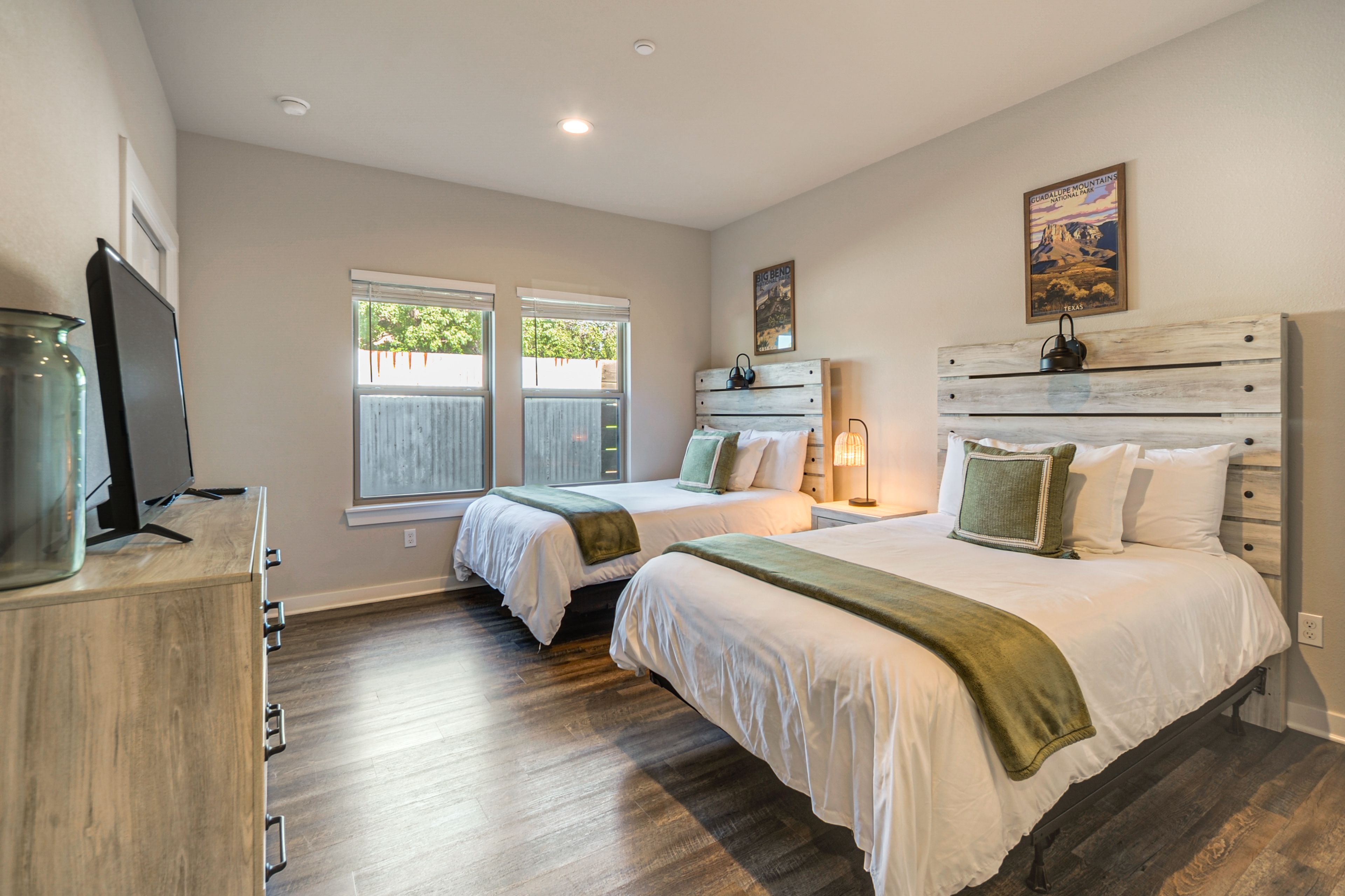 Bedroom 2 | 2 Full Beds