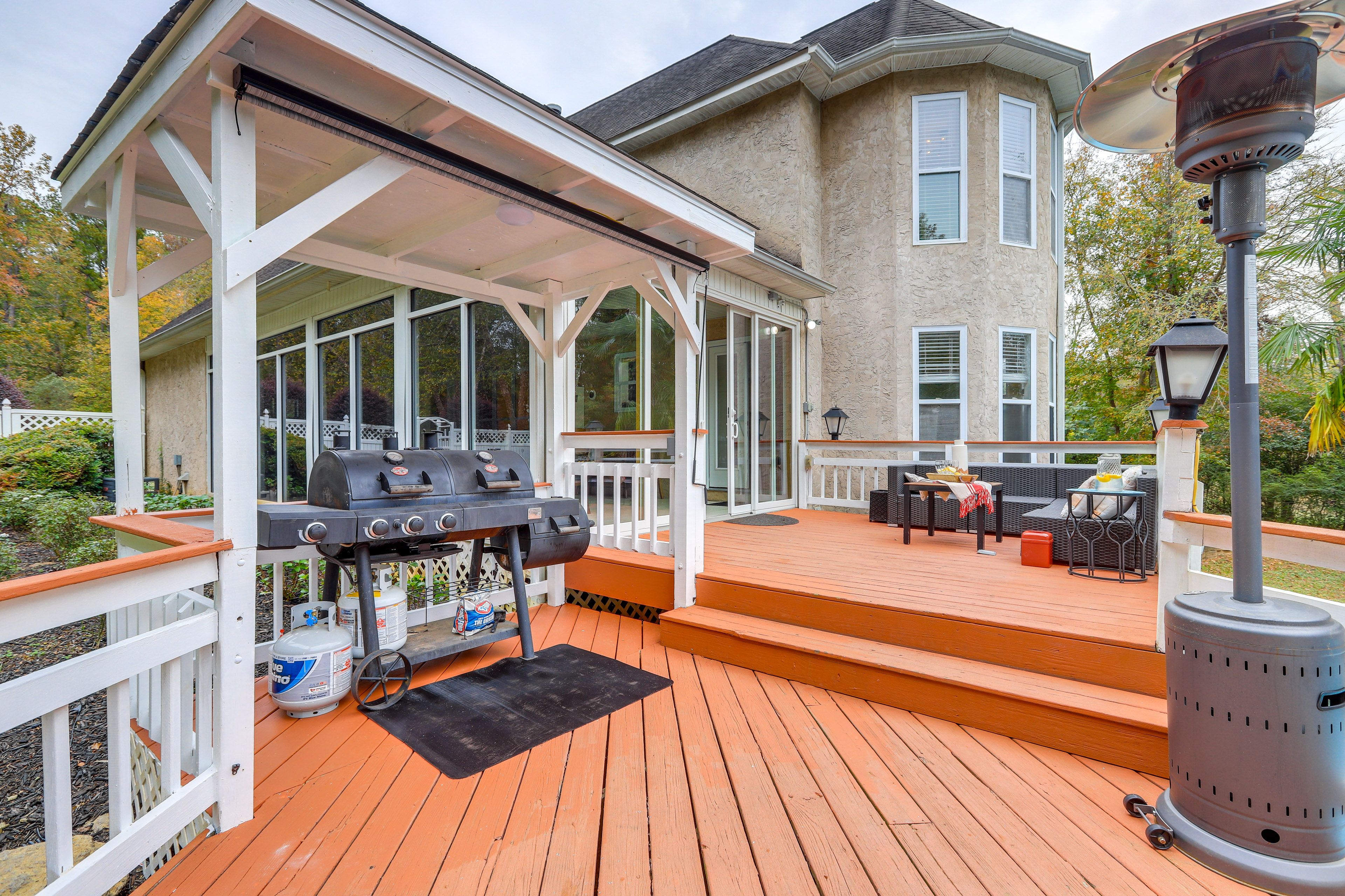 Spacious Deck