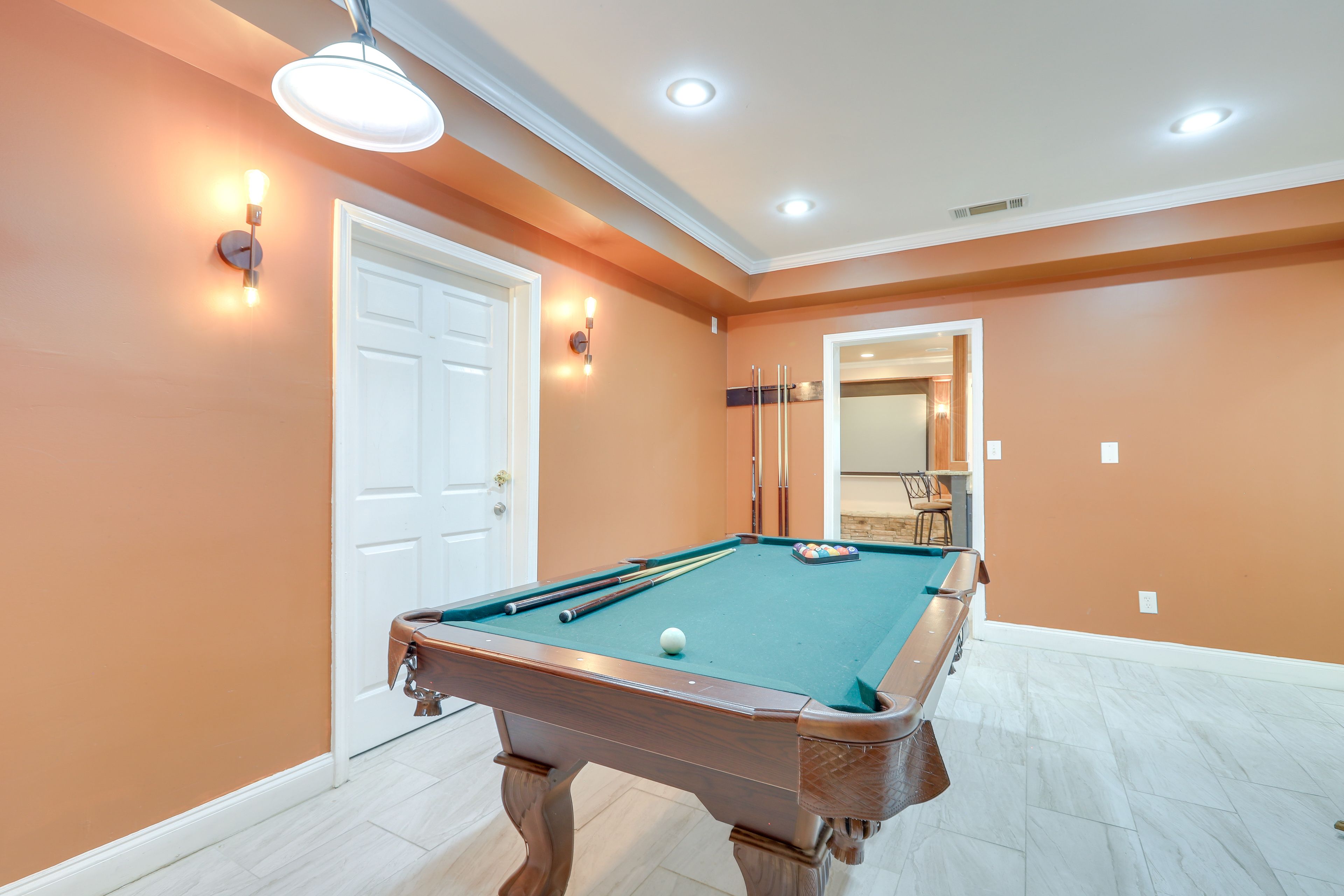 Game Room | Pool Table