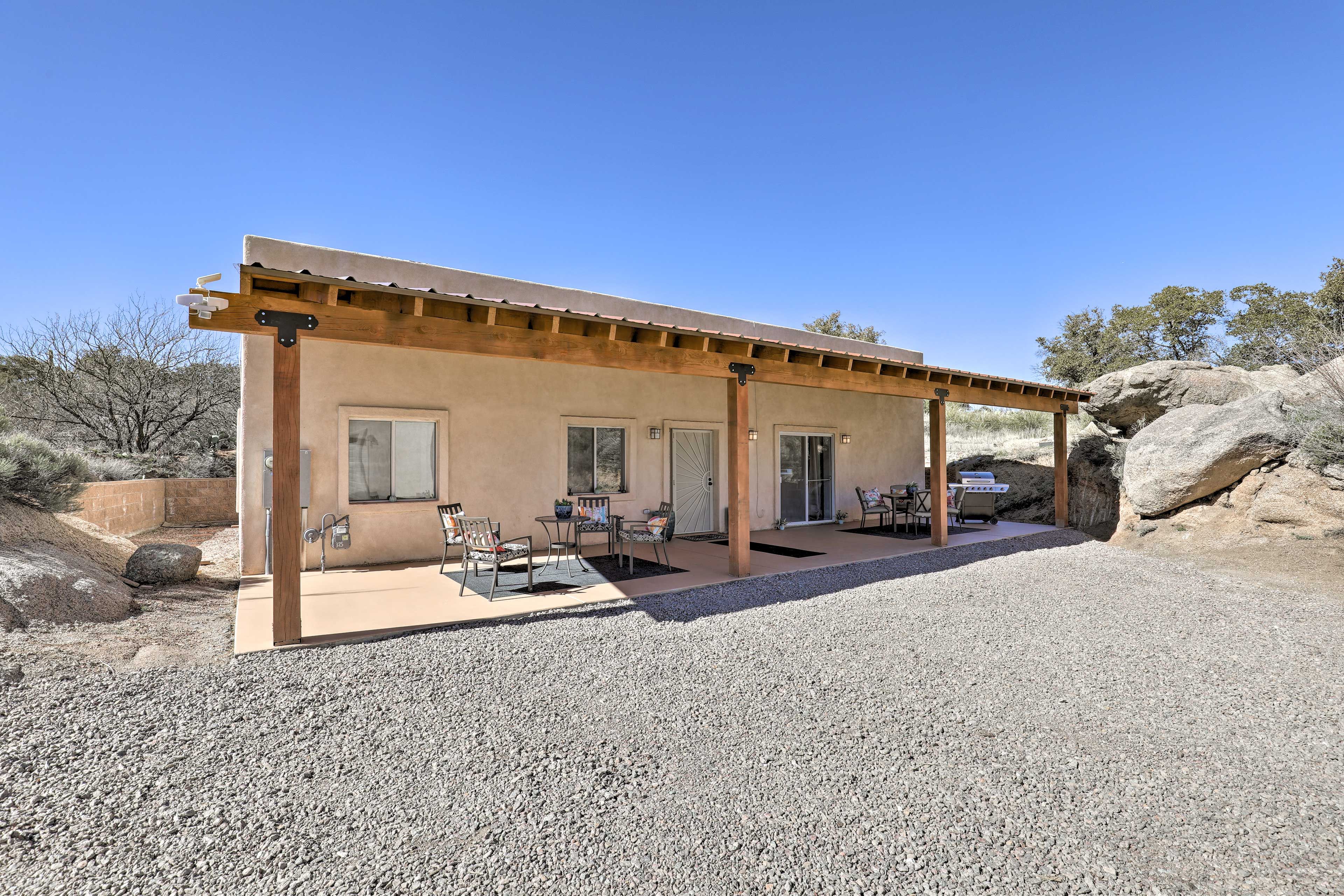 Parking | Driveway (2 Vehicles) | RV/Trailer Parking