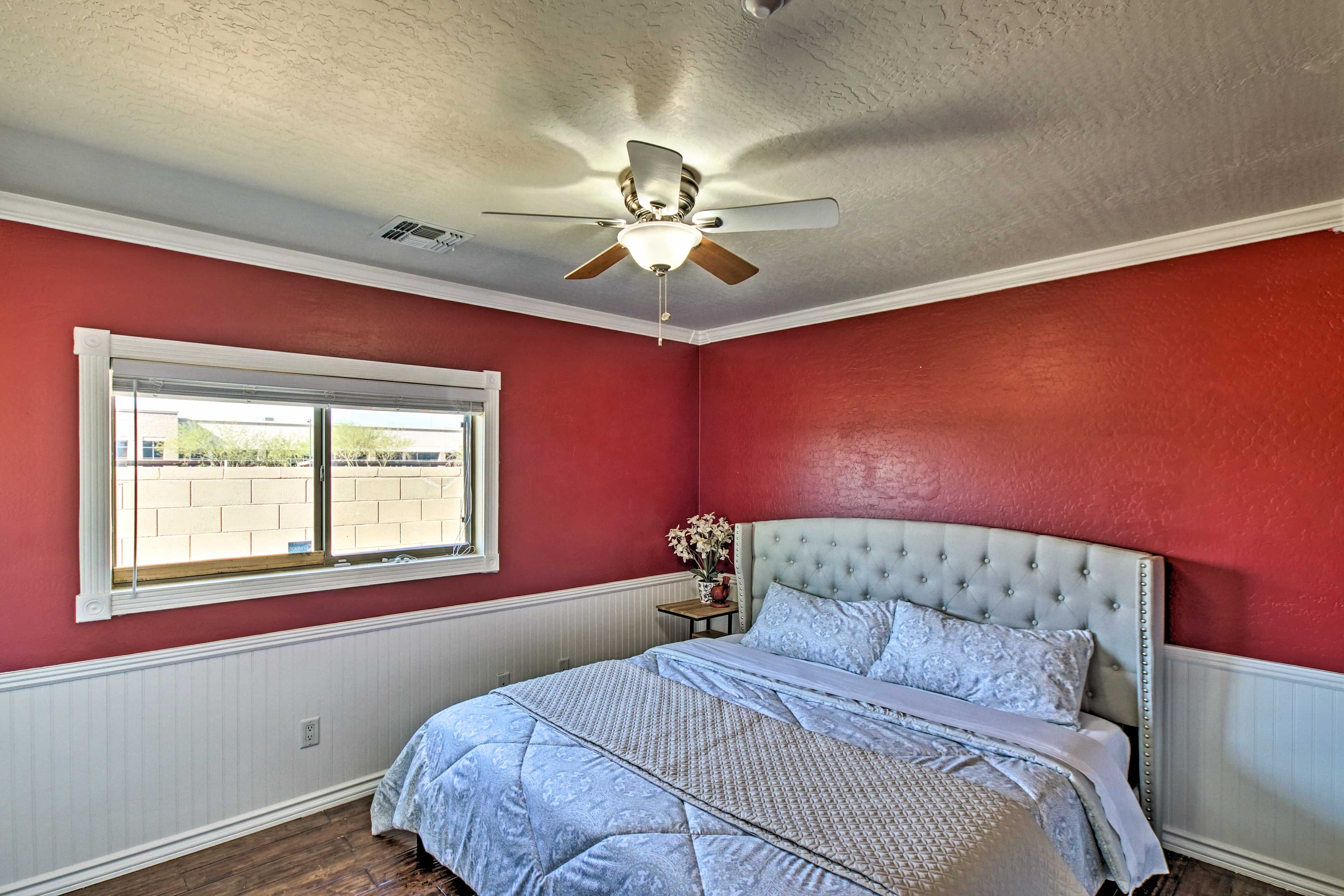 The second bedroom also hosts a king bed for 2.