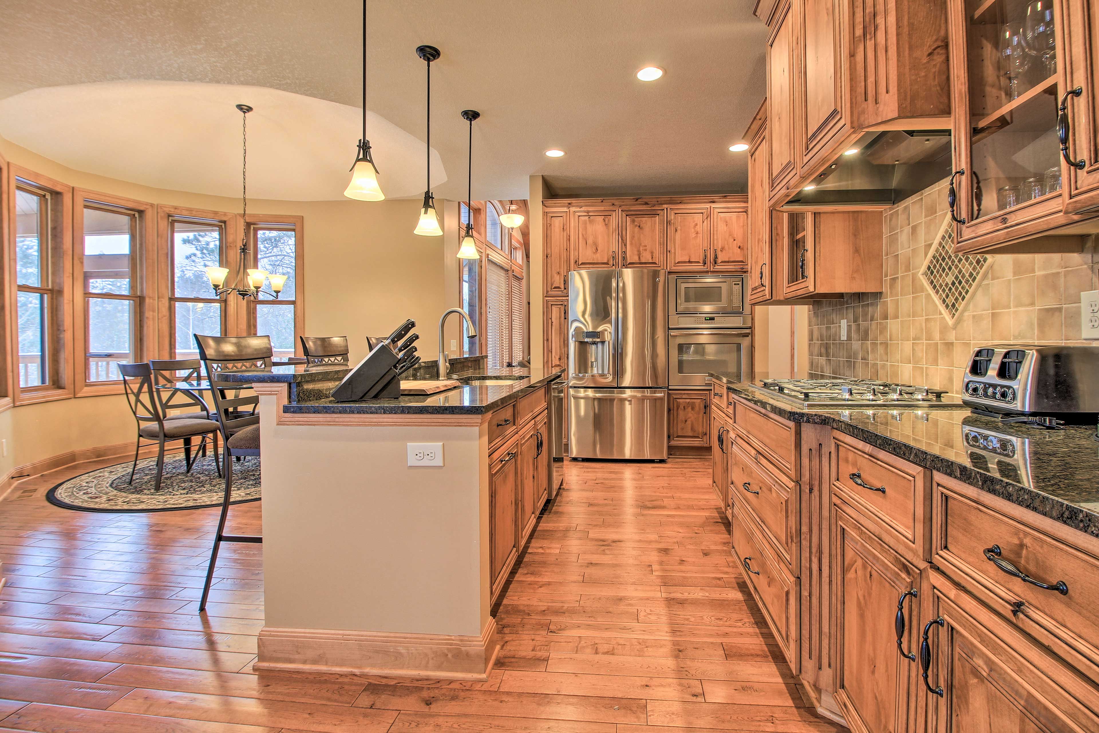 Kitchen | Cooking Basics | Breakfast Bar Seating