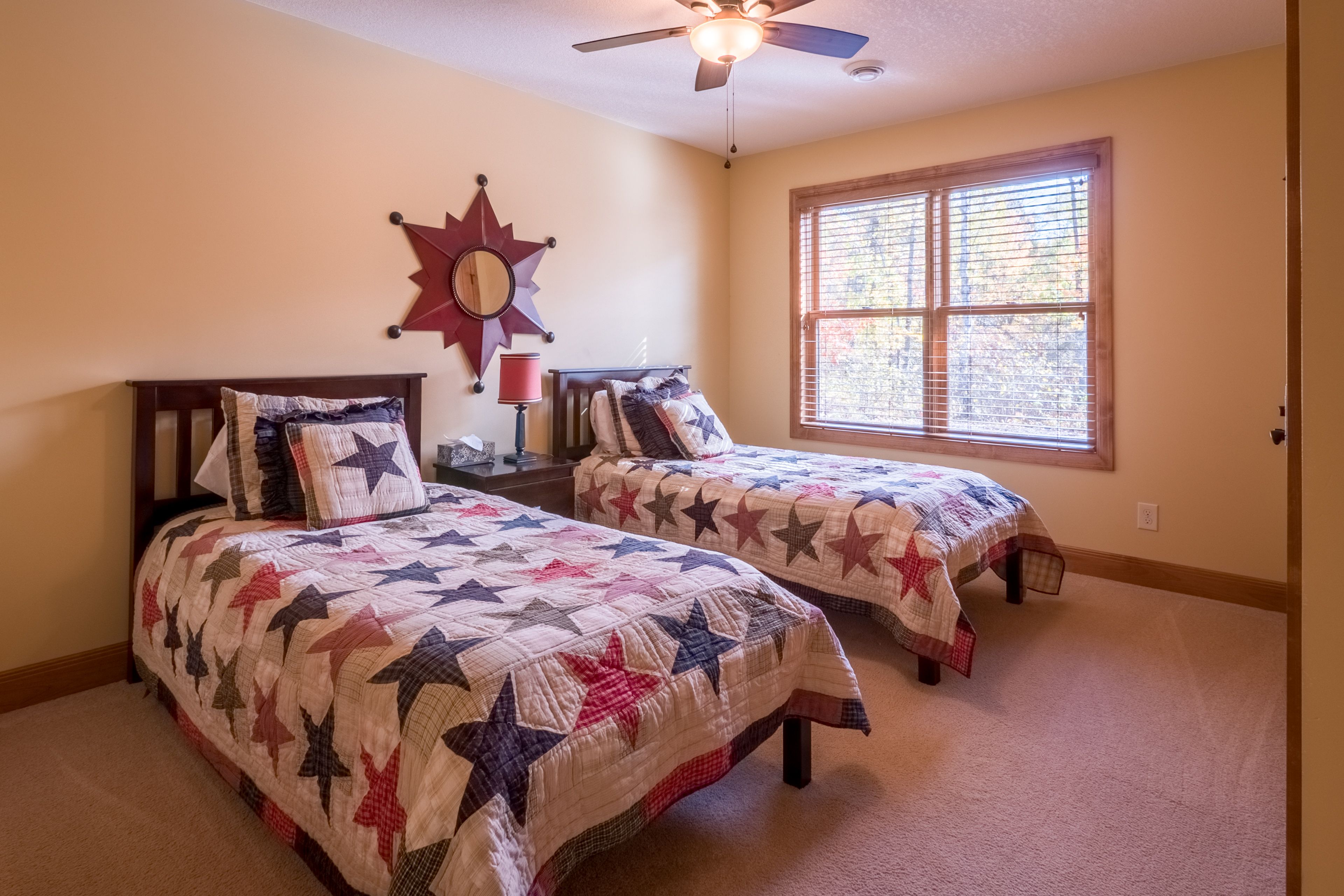 Bedroom 4 | 2 Twin Beds