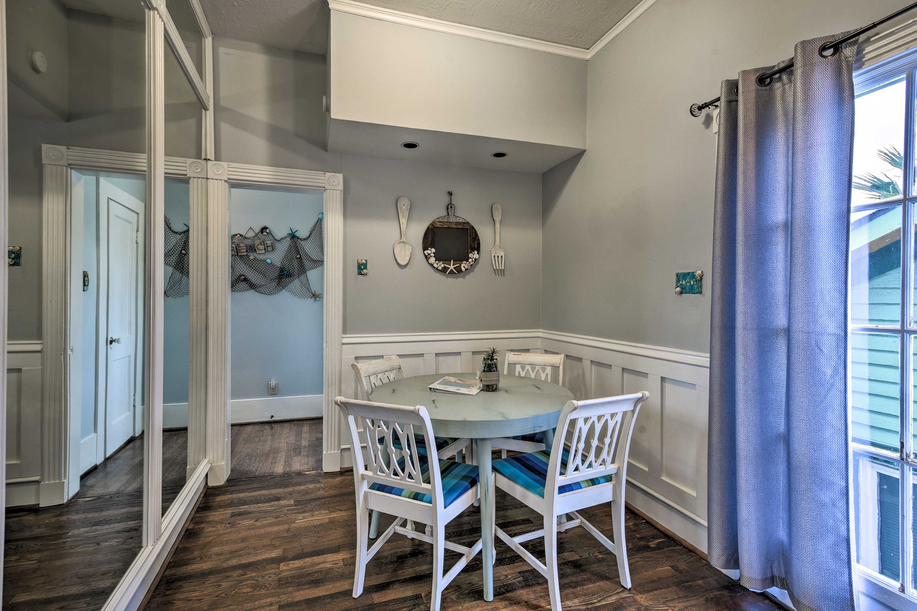 Pull up a seat to the 4-pesron table to enjoy your cooking creation.