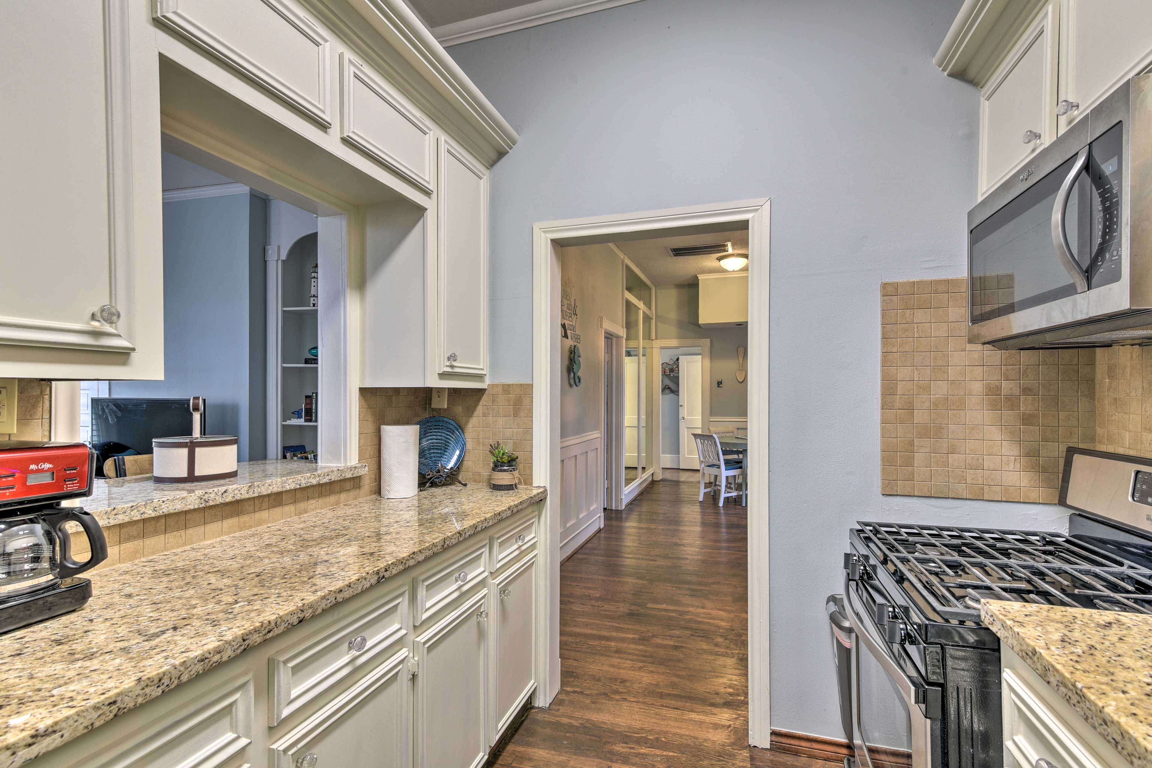 The chef in your group is sure to love the gas-top range.