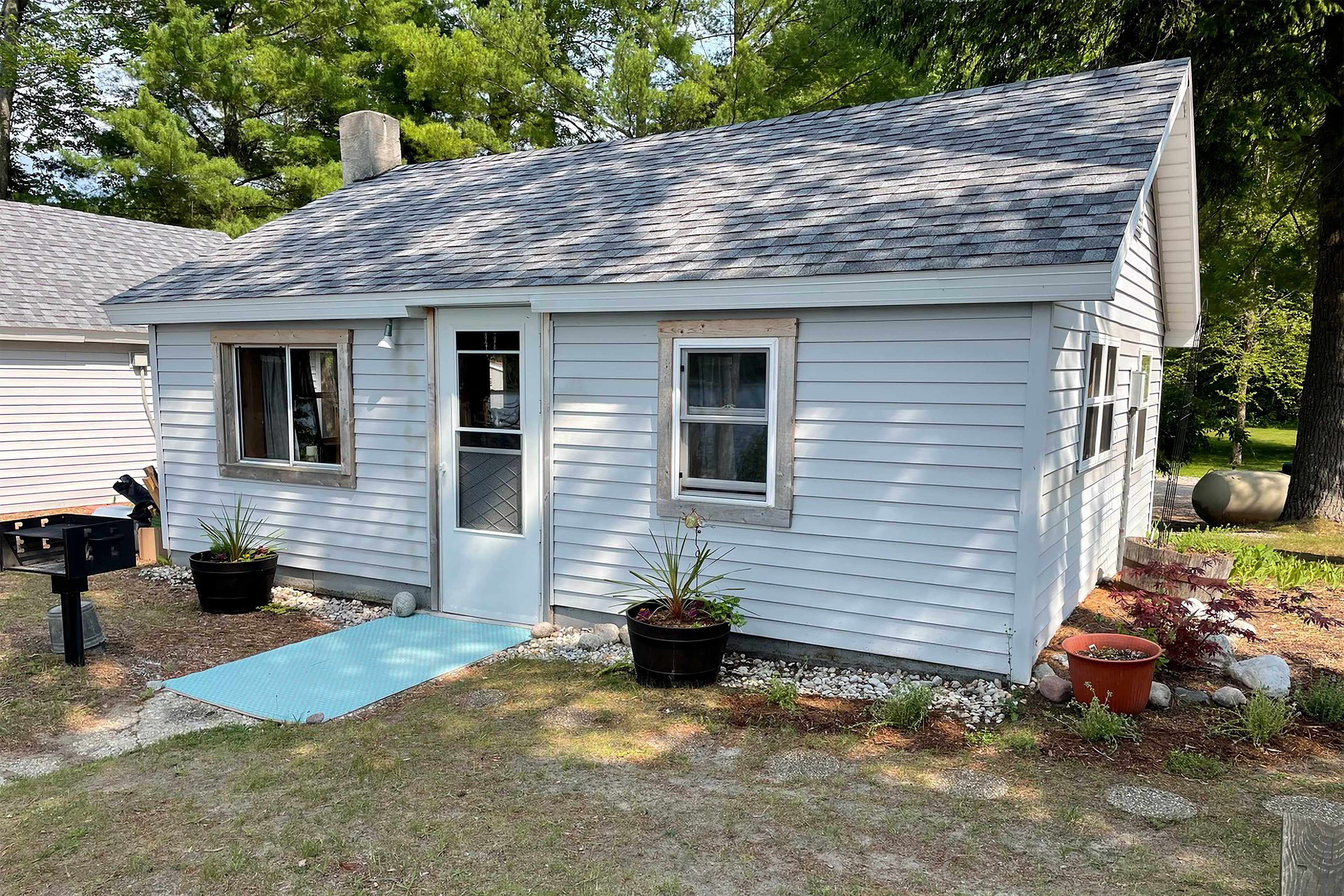 Driveway Parking (2 Vehicles)