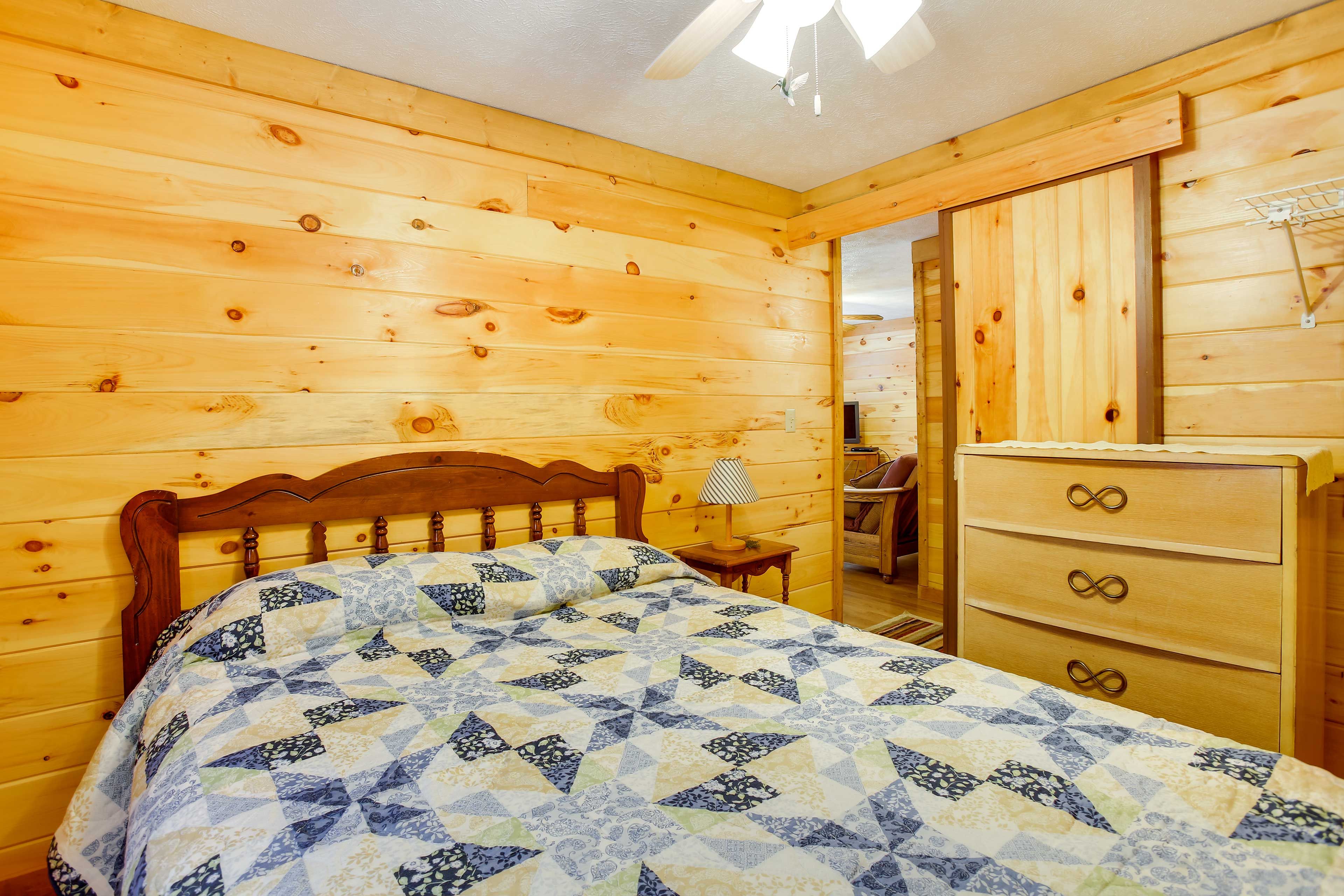 Bedroom 2  | Full Bed