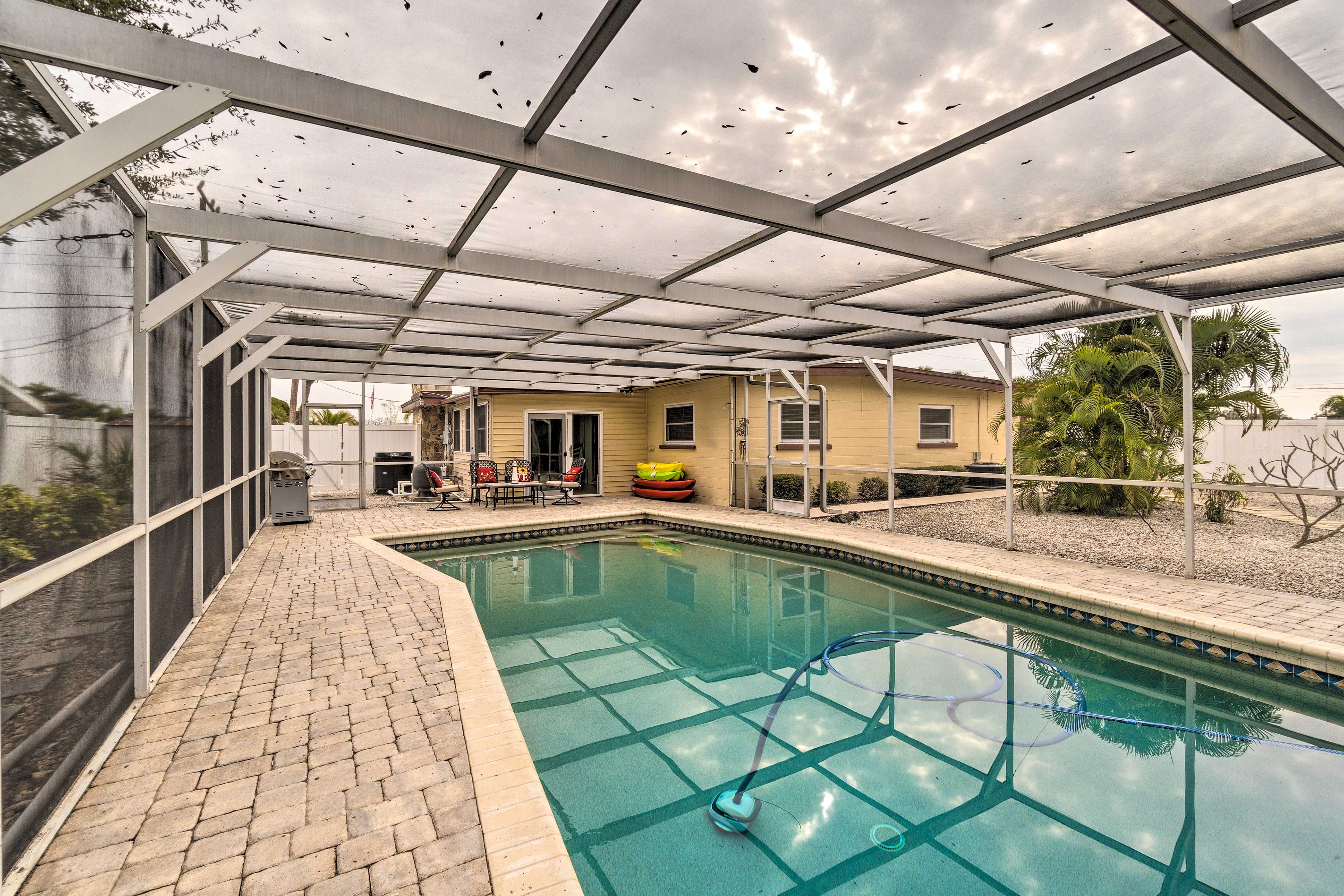 Lanai | Private Outdoor Pool