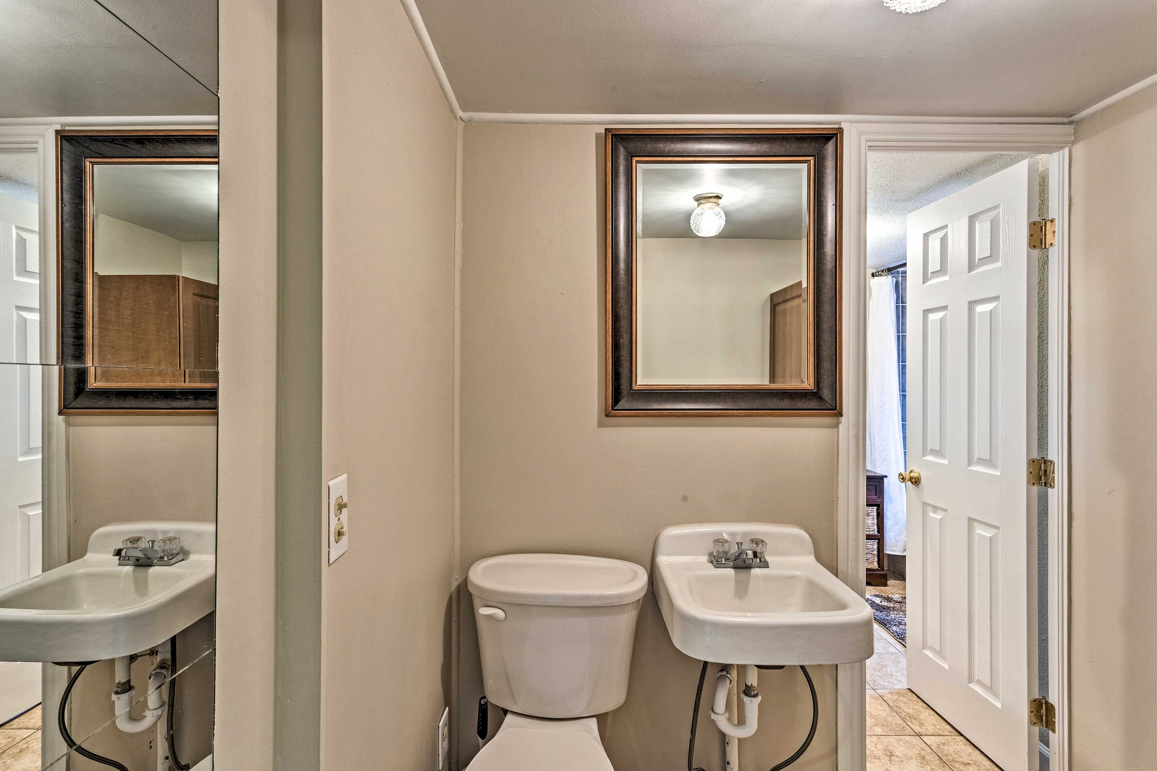 The Jack-and-Jill bathroom makes it easy to get ready.