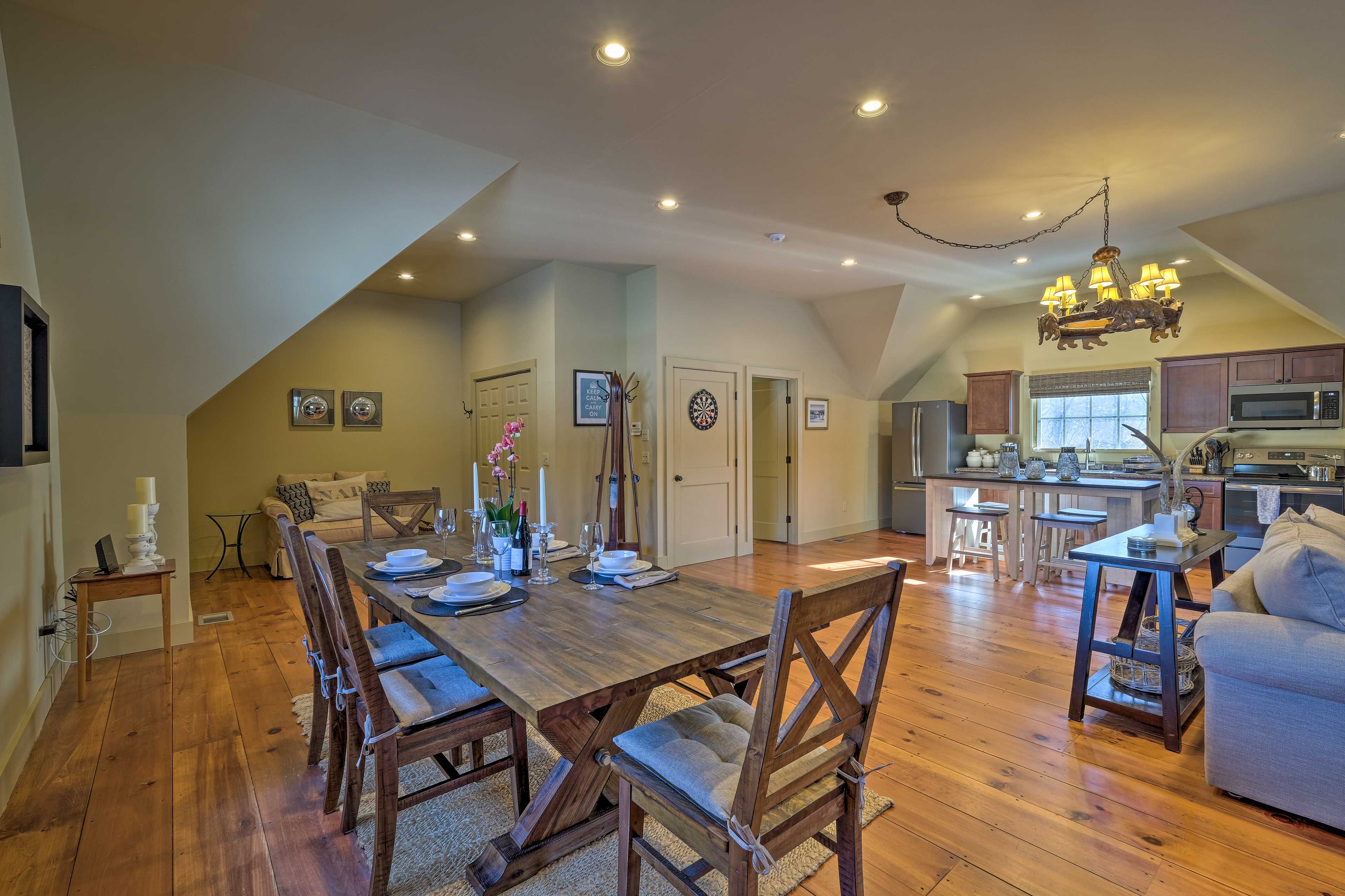Manchester Center Vacation Rental | 1BR | 1BA | 2,000 Sq Ft | Stairs Required