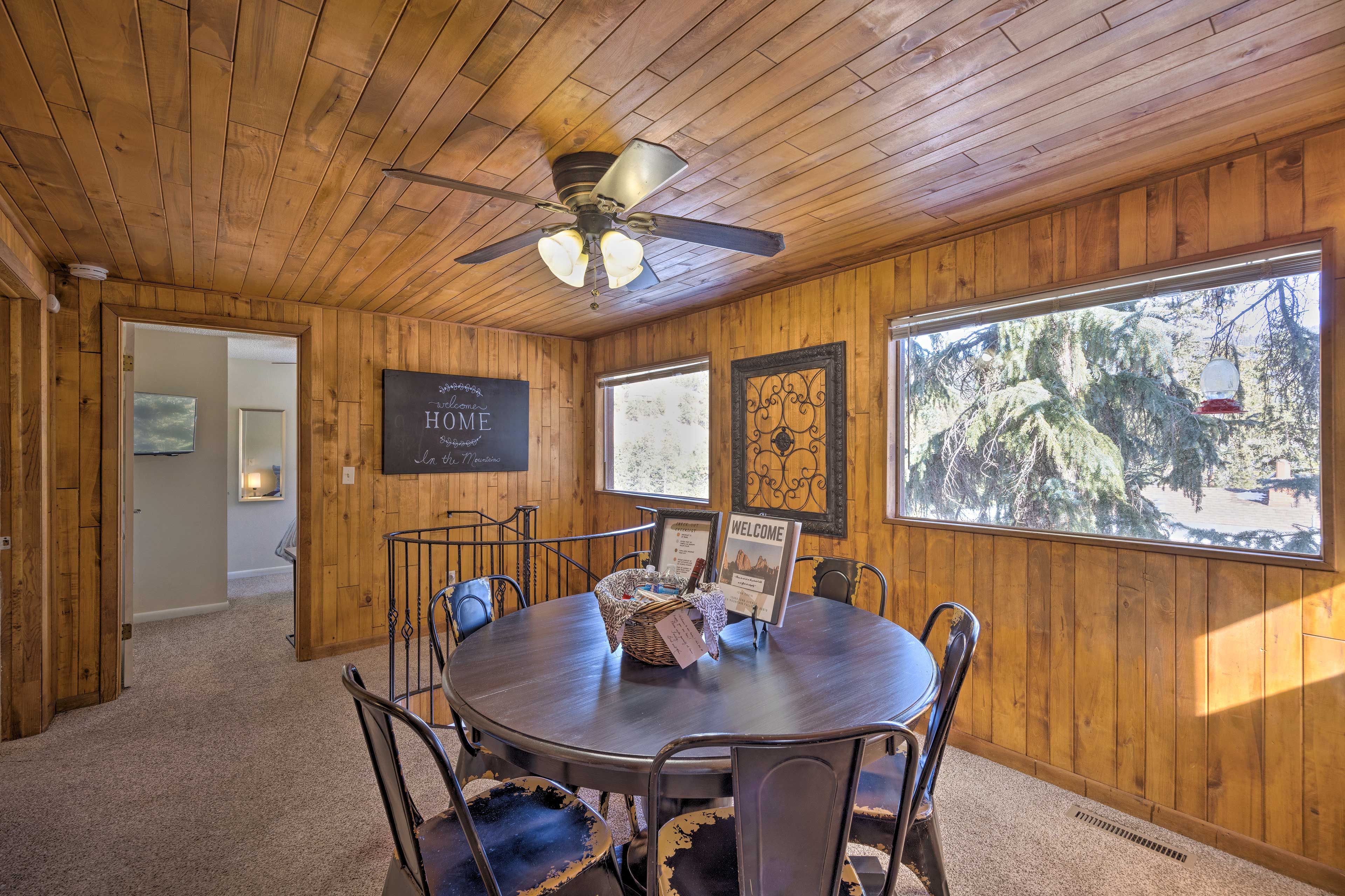 Dining Room | 2-Story Home