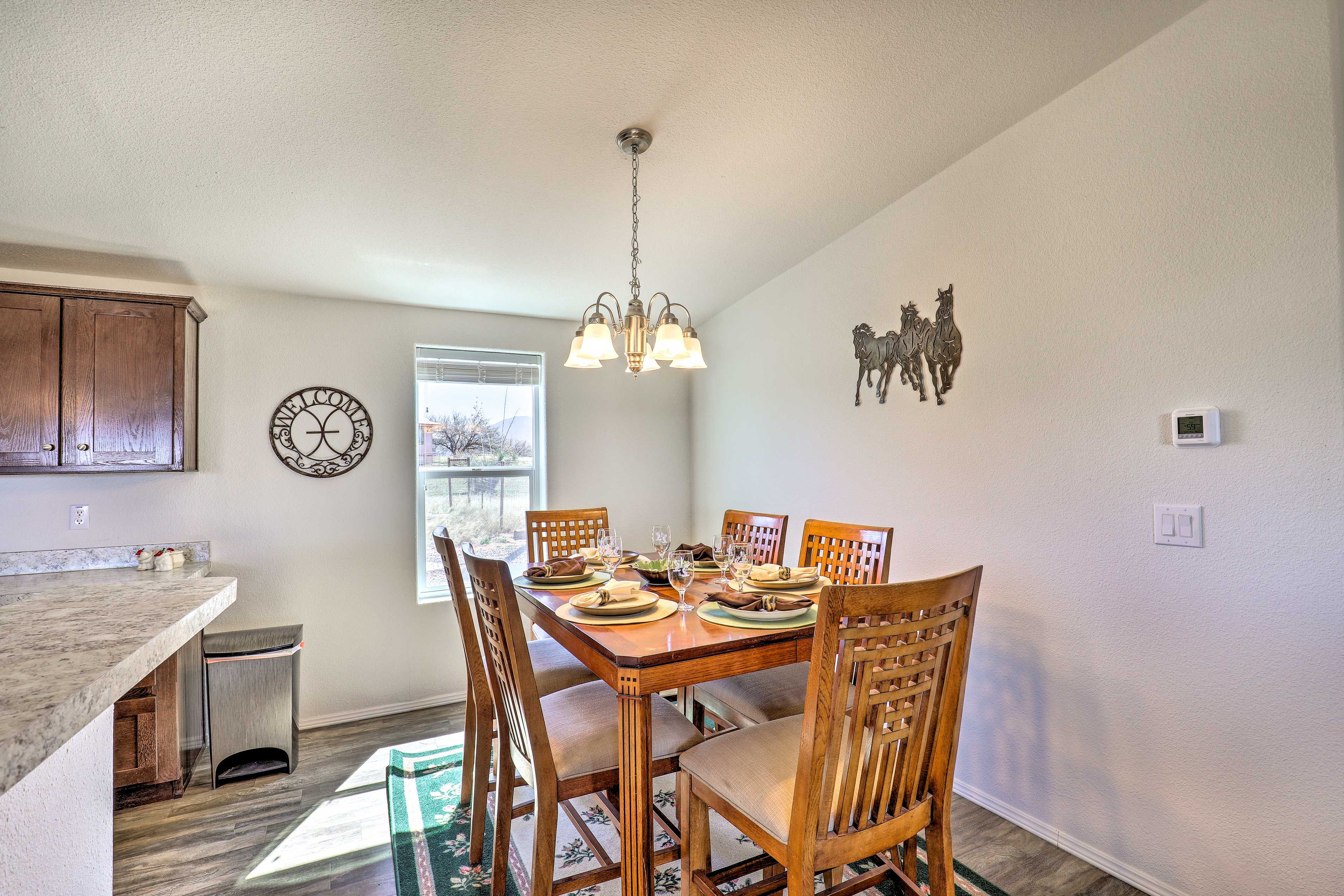 Dining Space | Dishware/Flatware