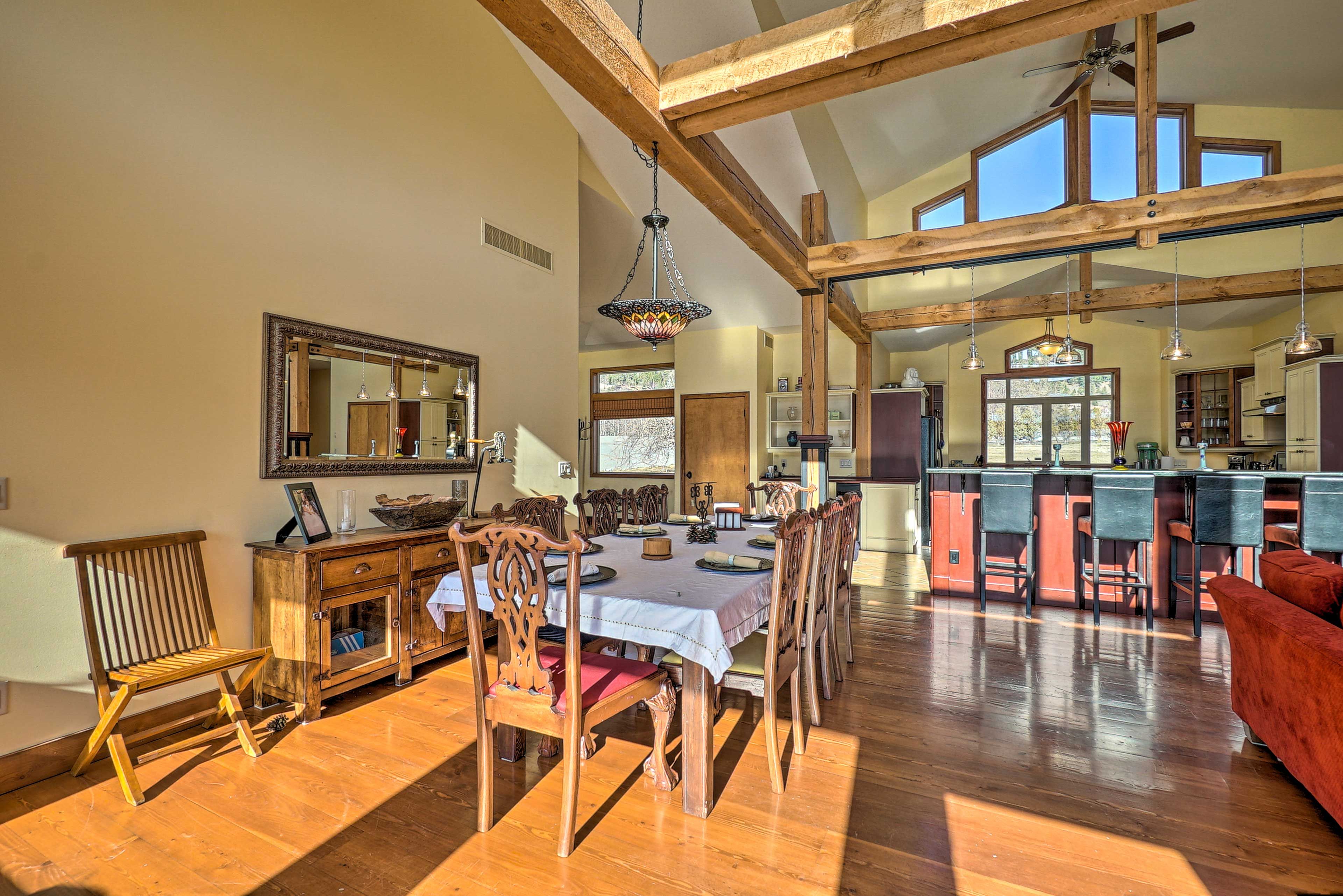 Dining Space | Dishware/Flatware