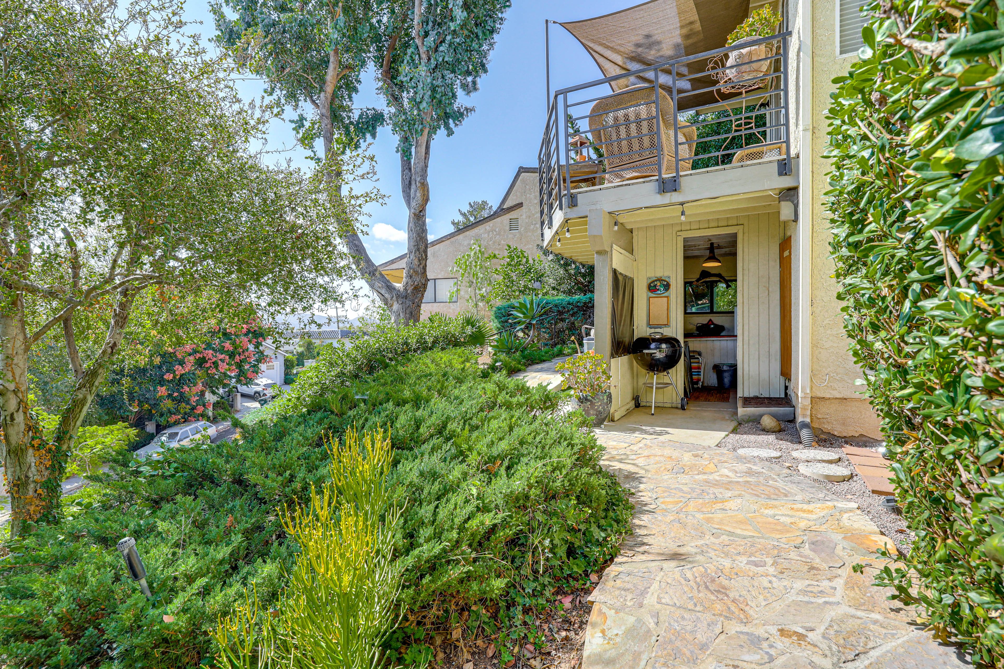 Tiki Bar | Mountain Views | Charcoal Grill