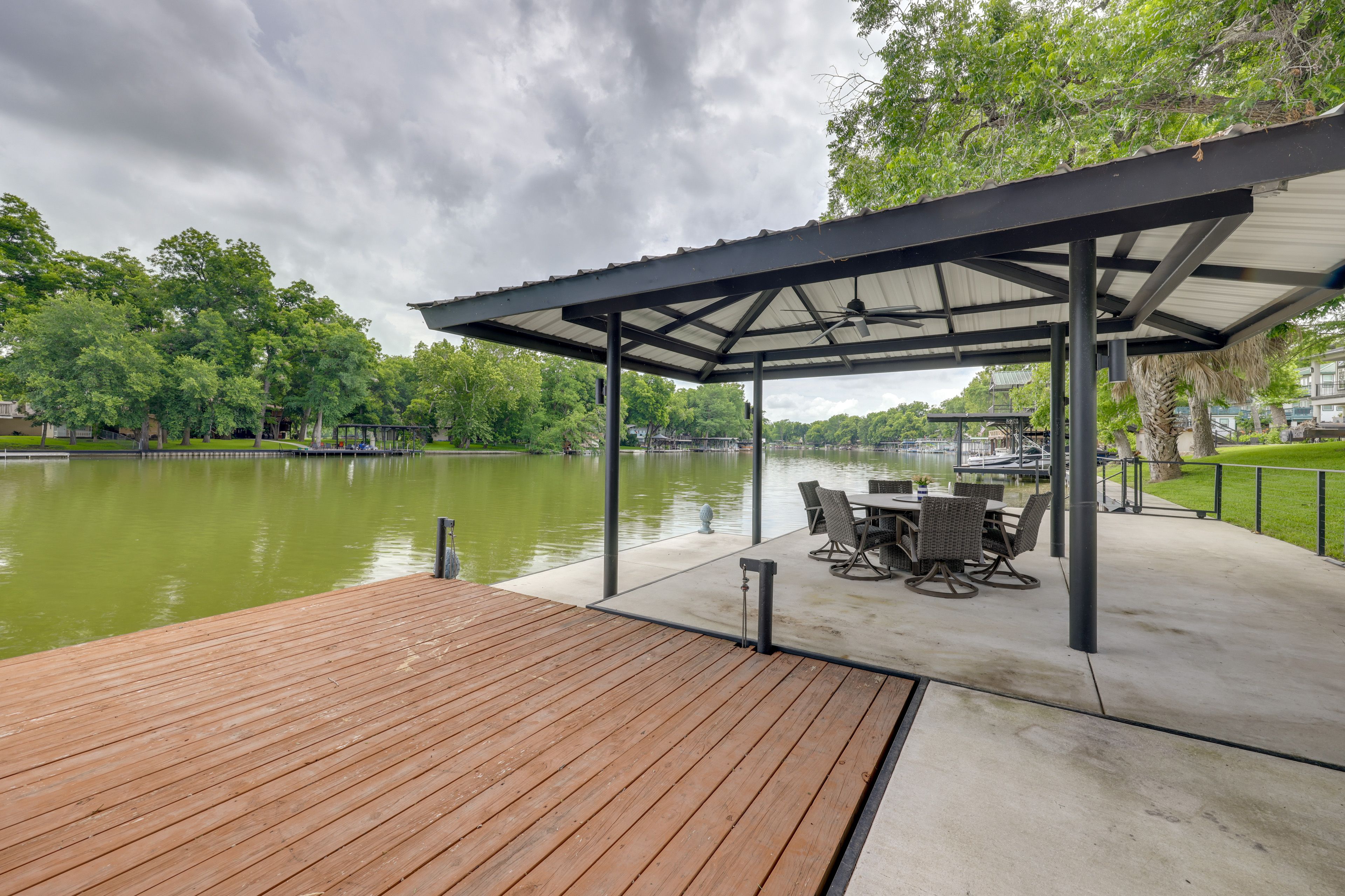 Private Dock | Direct Water Access