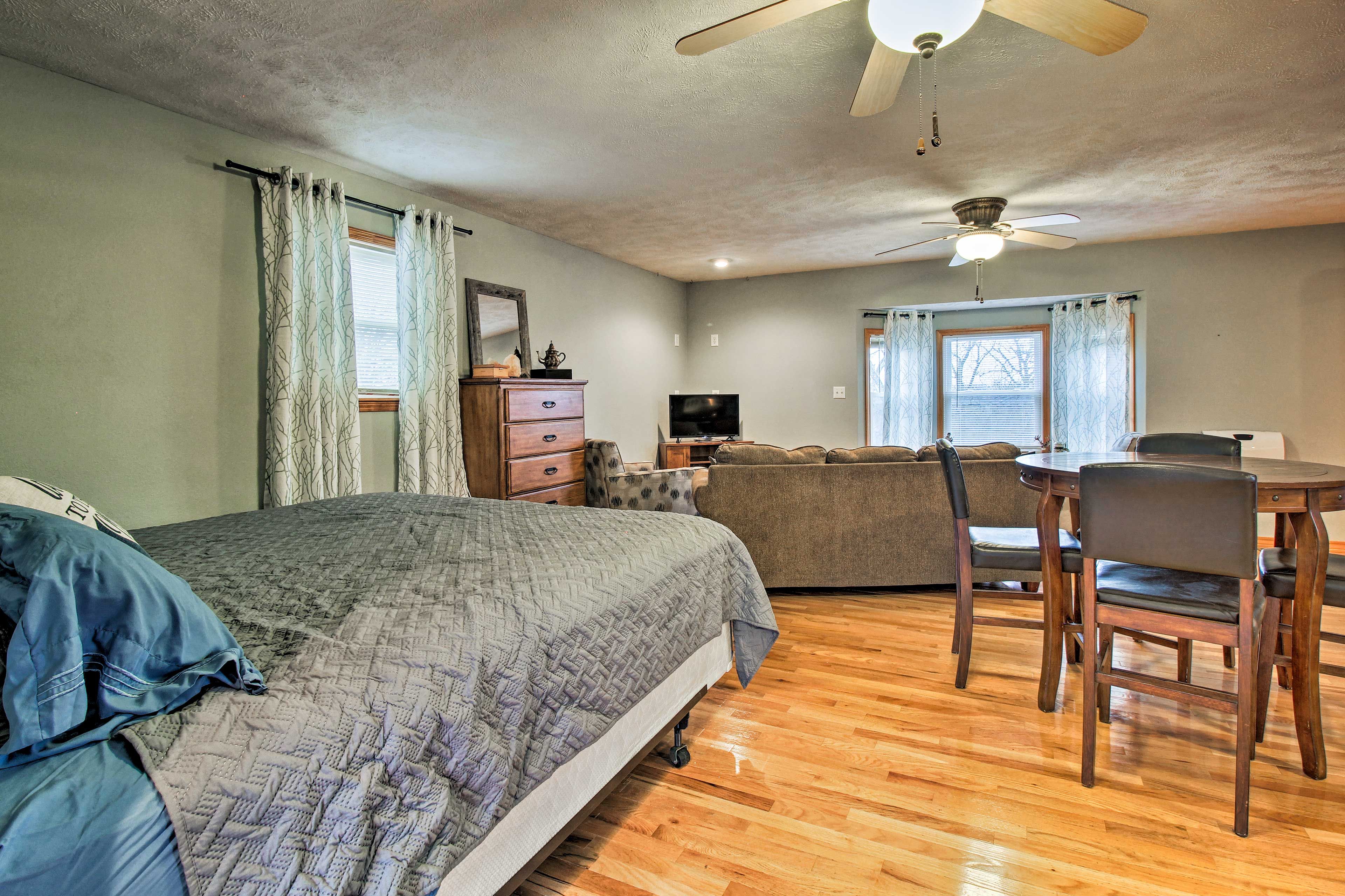 Stockton Vacation Rental | Studio | 1BA | 900 Sq Ft | Stairs Required