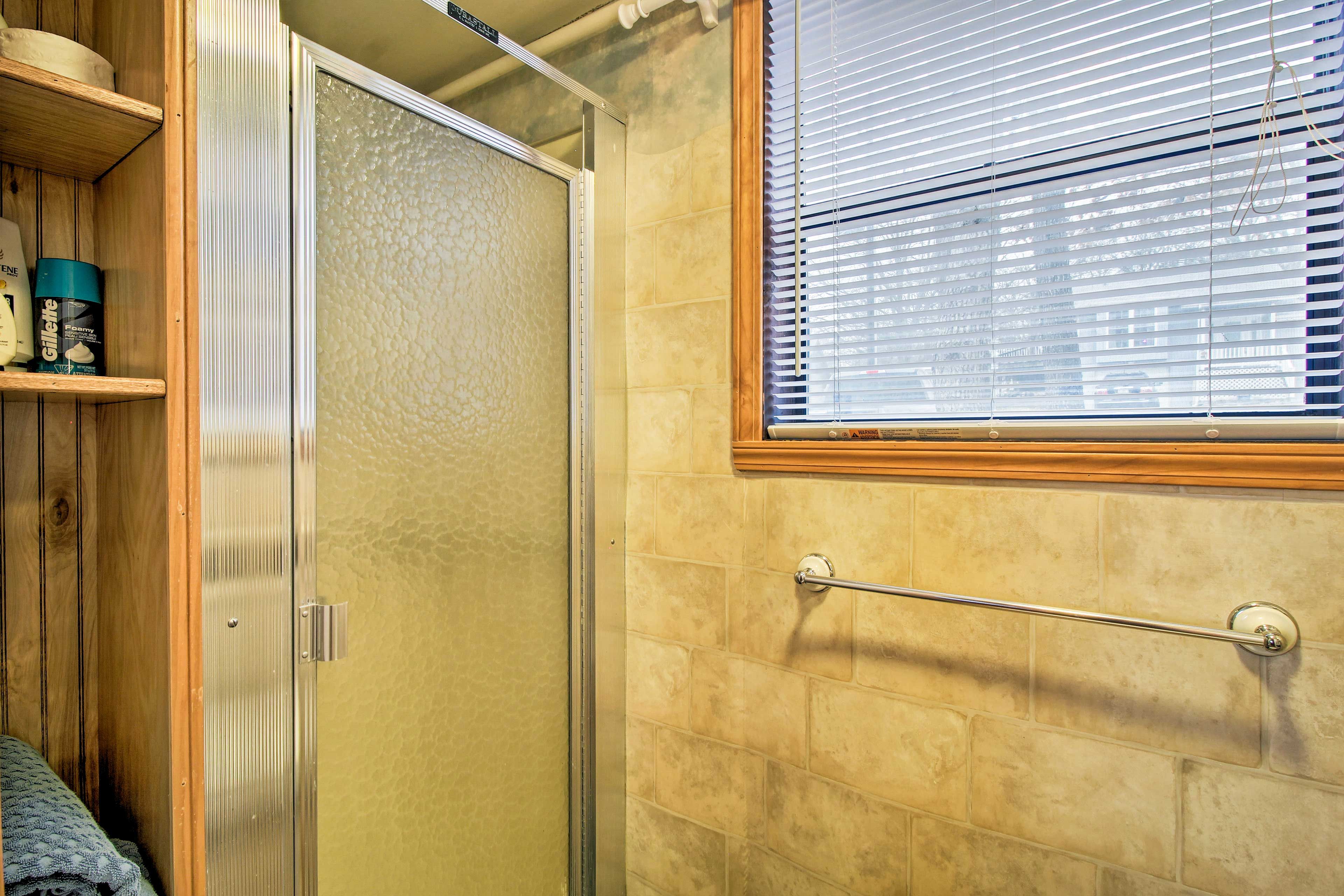 Bathroom | Towels Provided