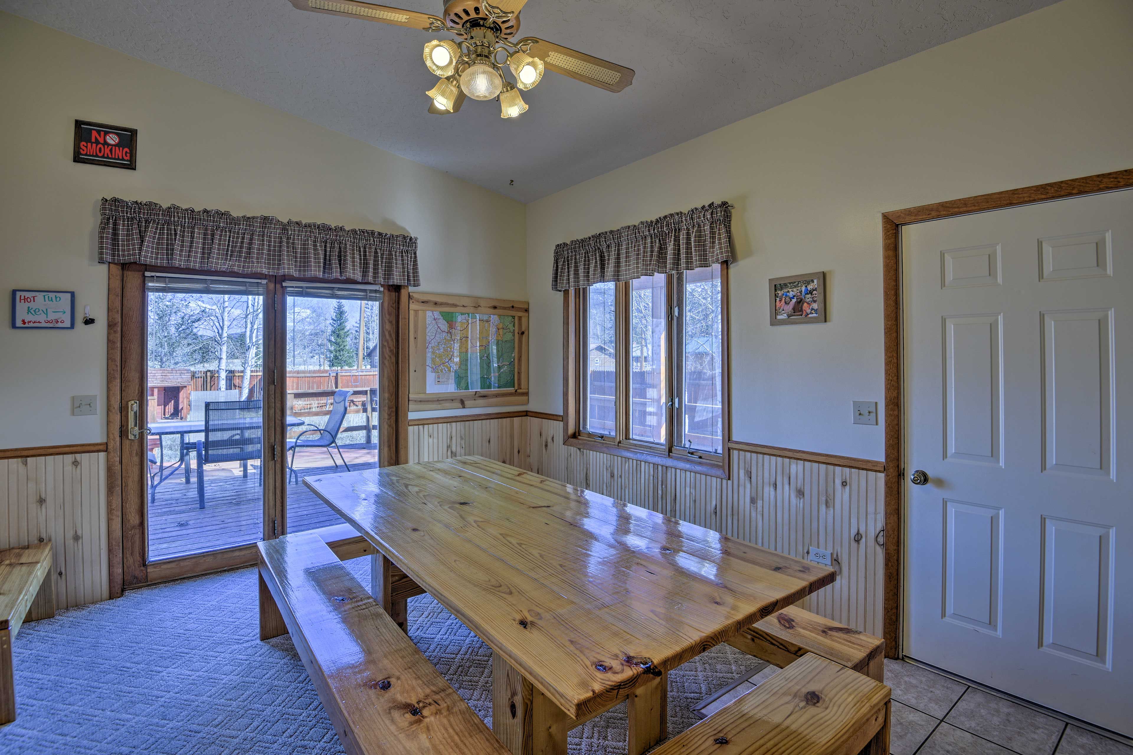 Dining Space | Dishware/Flatware