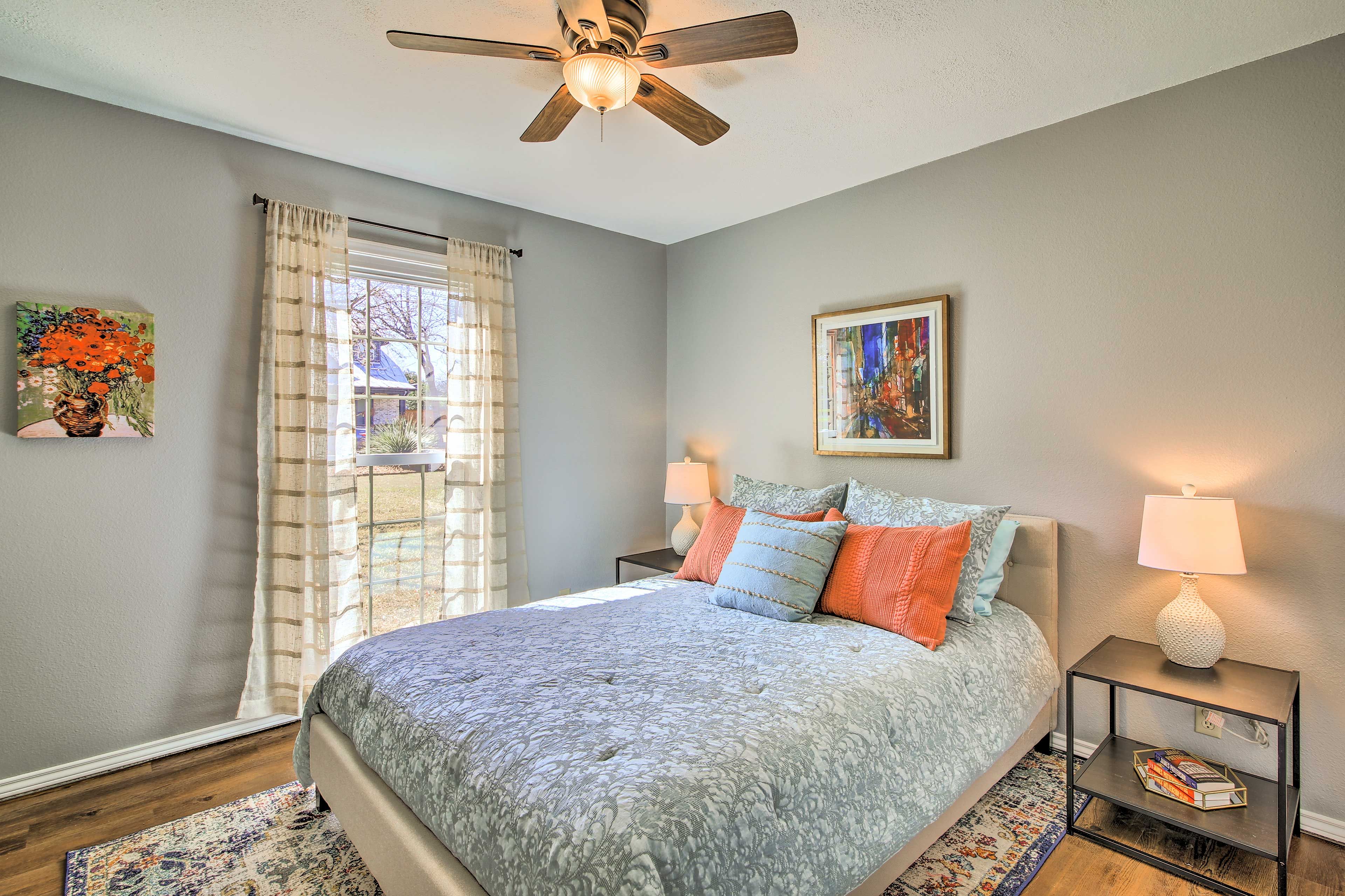There's no room for nightmares in this bright bedroom.