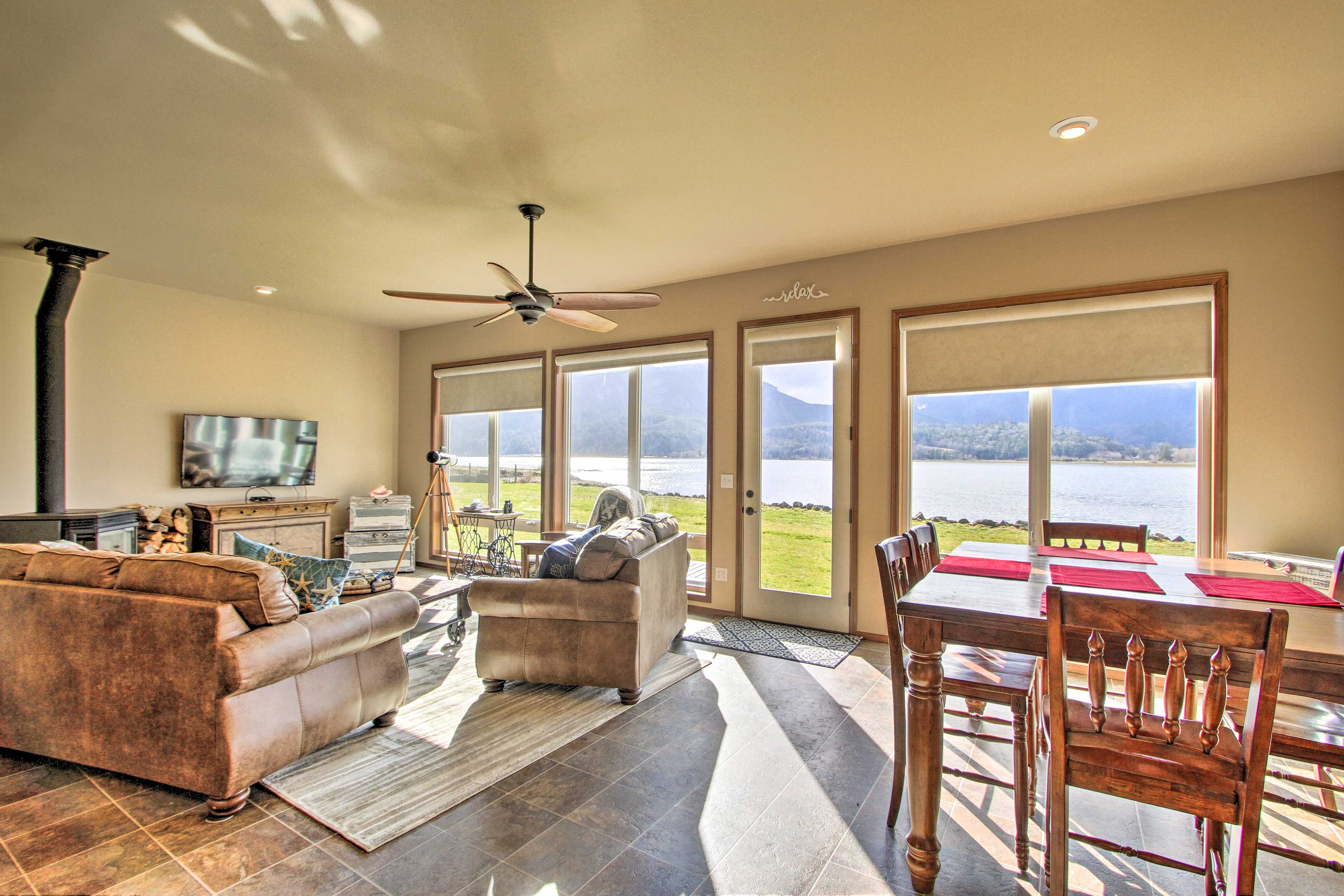 Sit together on the sleeper sofa and watch a Netflix show on the Smart TV!