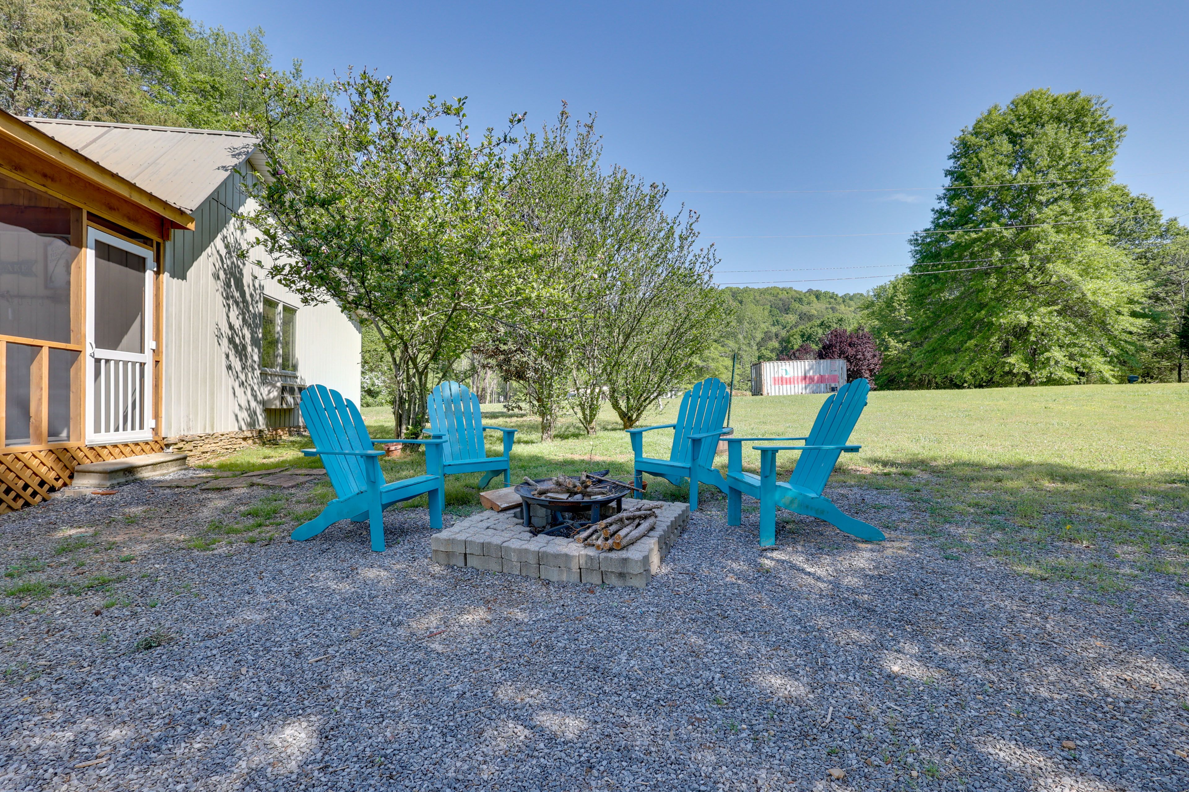 Yard | Fire Pit
